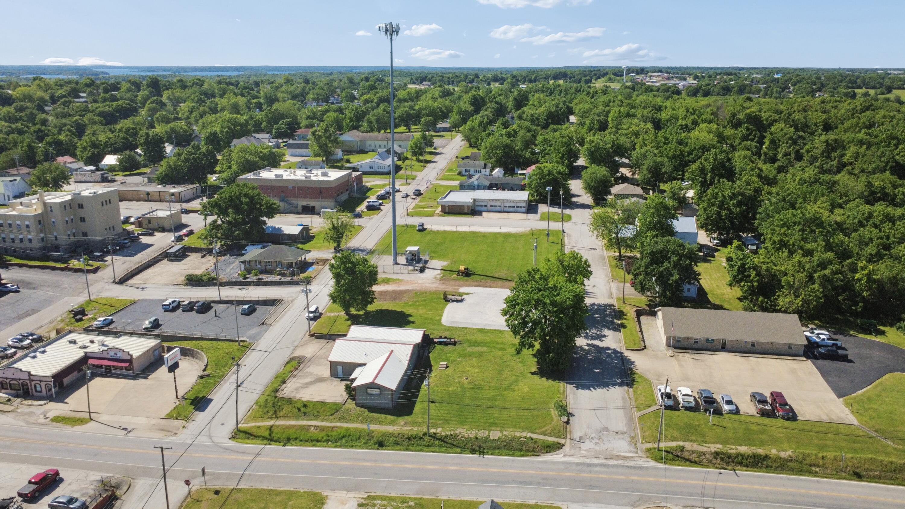 Photo 14 - Commercial Sale for sale – 101 S High Street  Stockton, MO