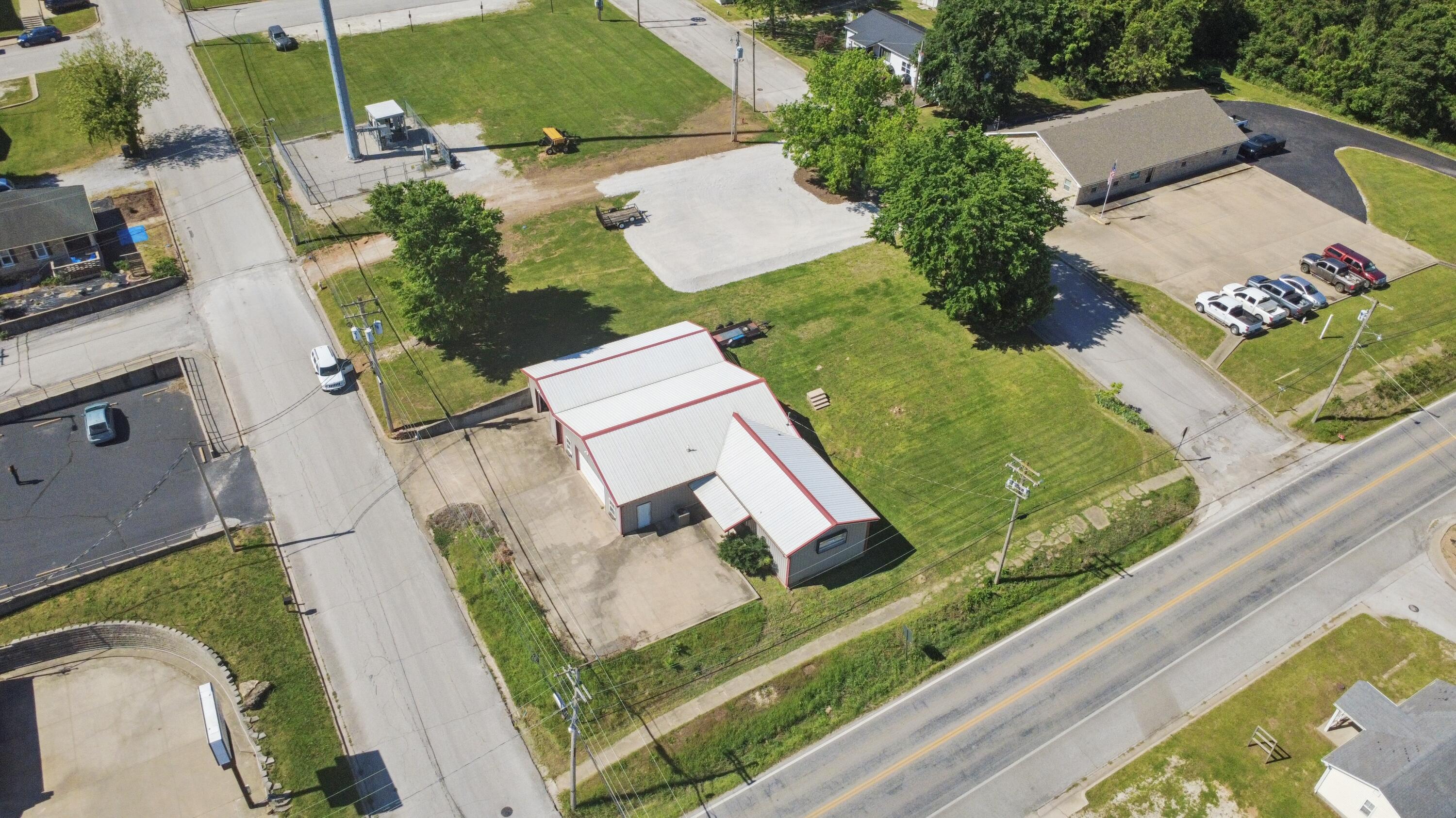 Photo 13 - Commercial Sale for sale – 101 S High Street  Stockton, MO