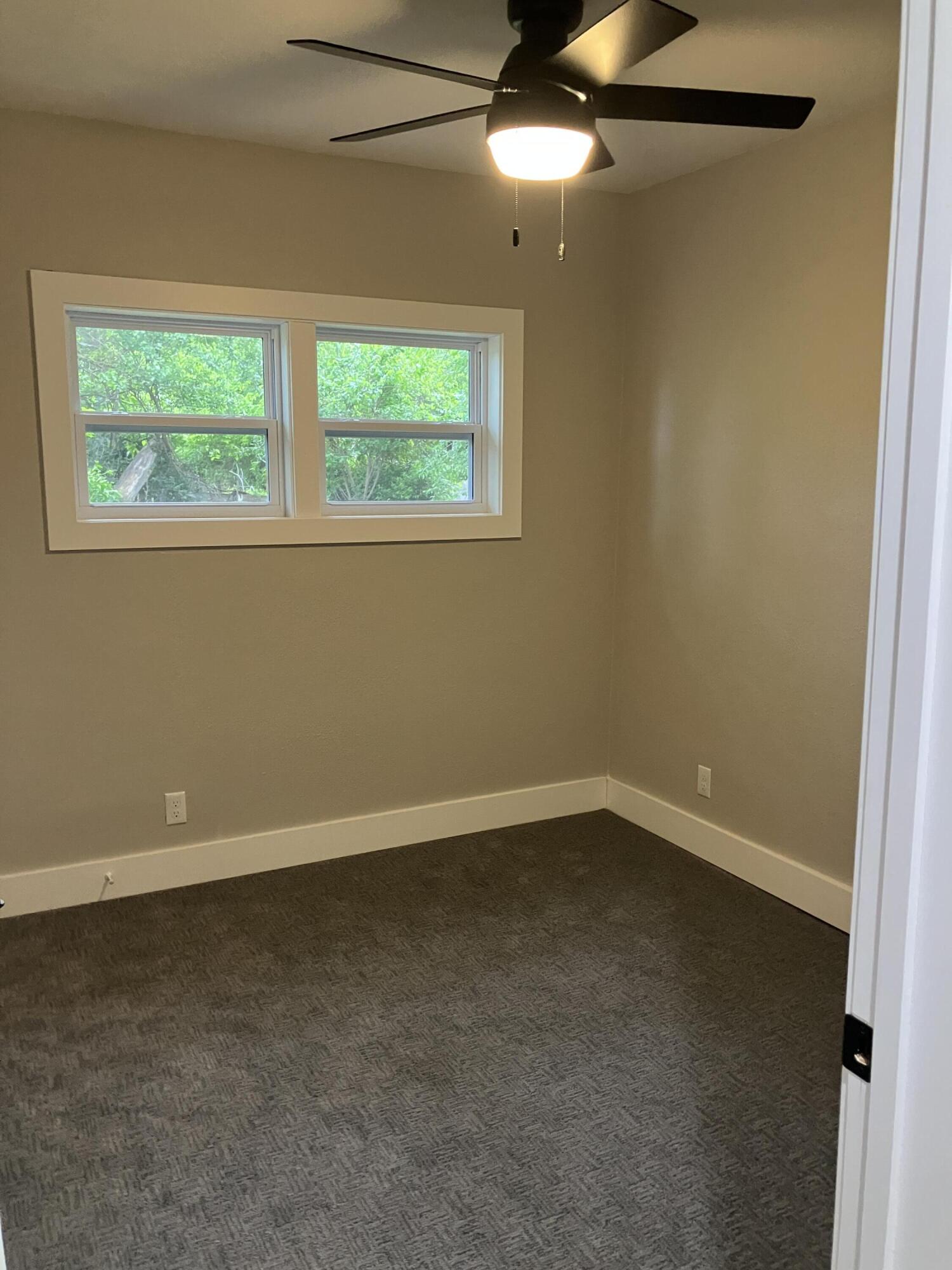 Photo 35 - Residential for sale – 509 E Freeman Street  Bolivar, MO