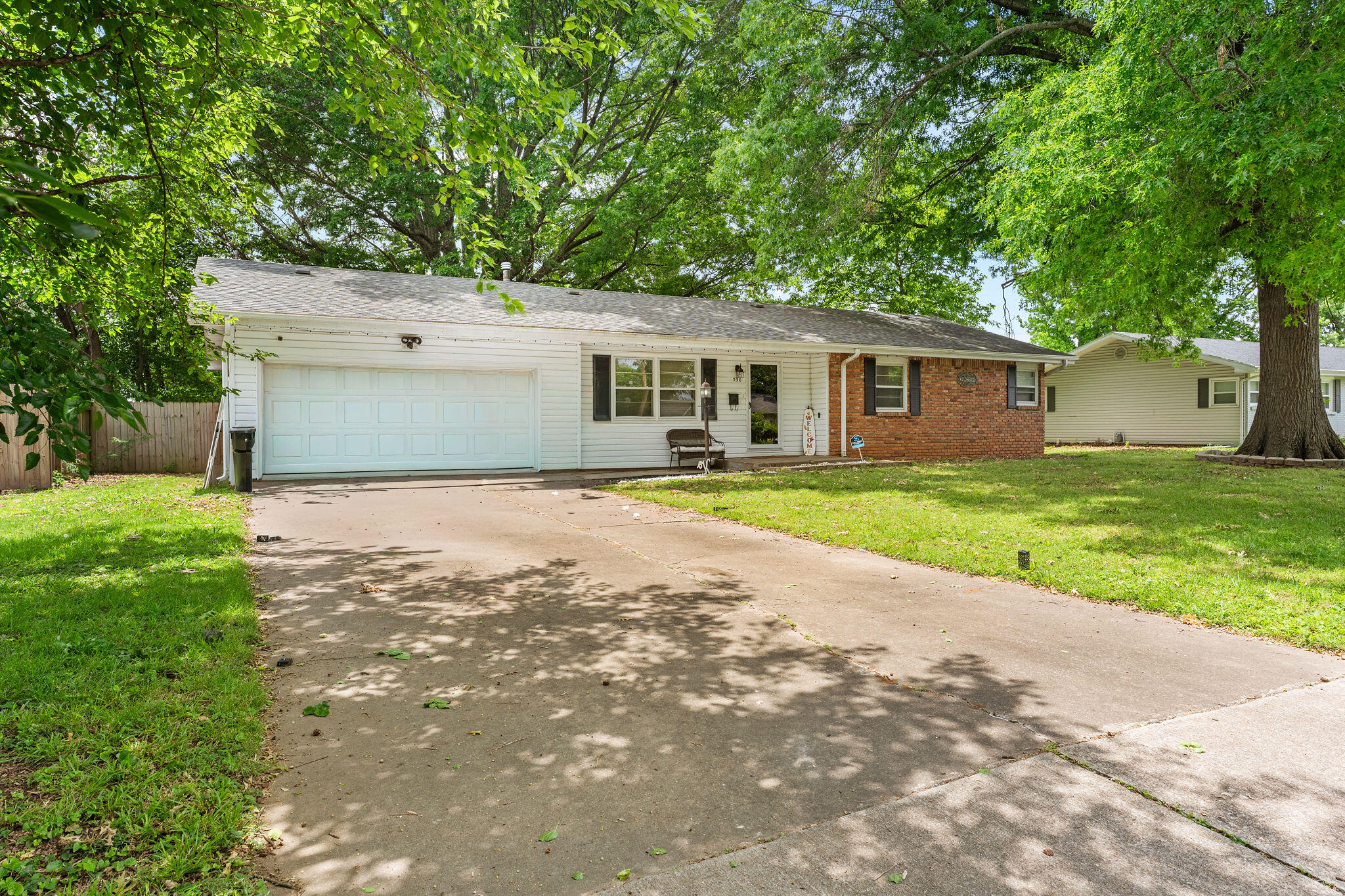 Photo 4 - Residential for sale – 730 W Sylvania Street  Springfield, MO