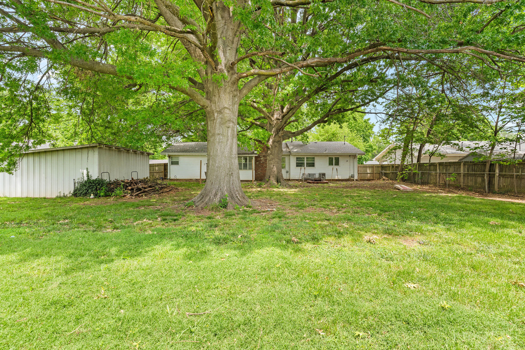 Photo 25 - Residential for sale – 730 W Sylvania Street  Springfield, MO