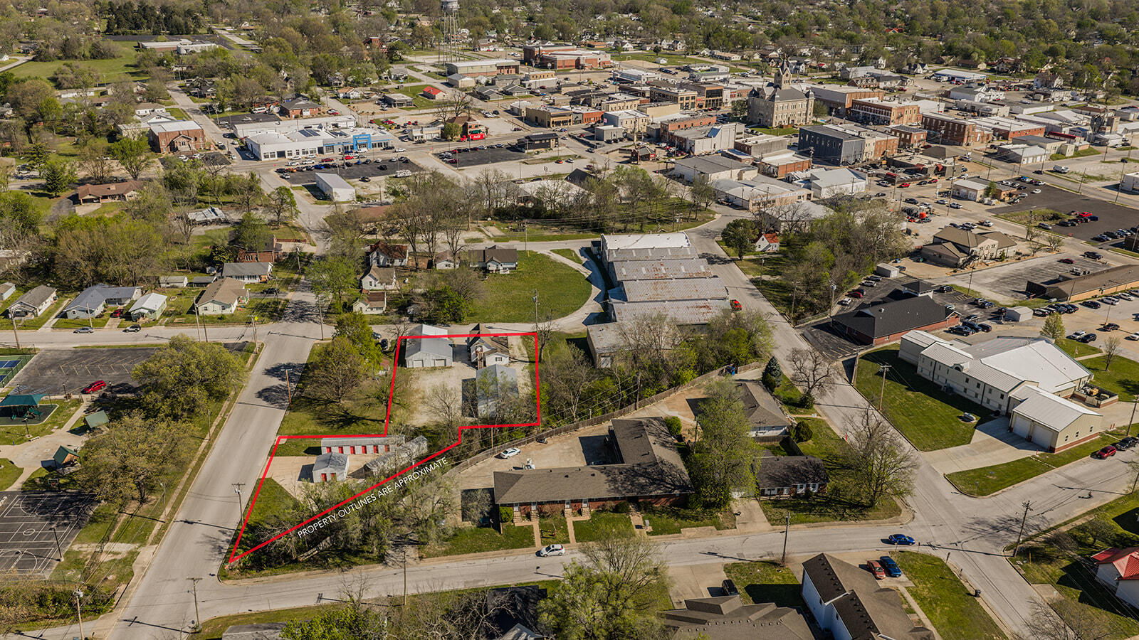 Commercial Sale for sale – 322 W Madison Street  Bolivar, MO