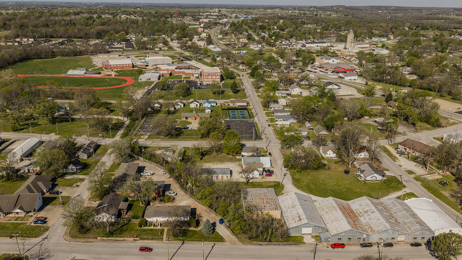 Photo 20 - Commercial Sale for sale – 322 W Madison Street  Bolivar, MO