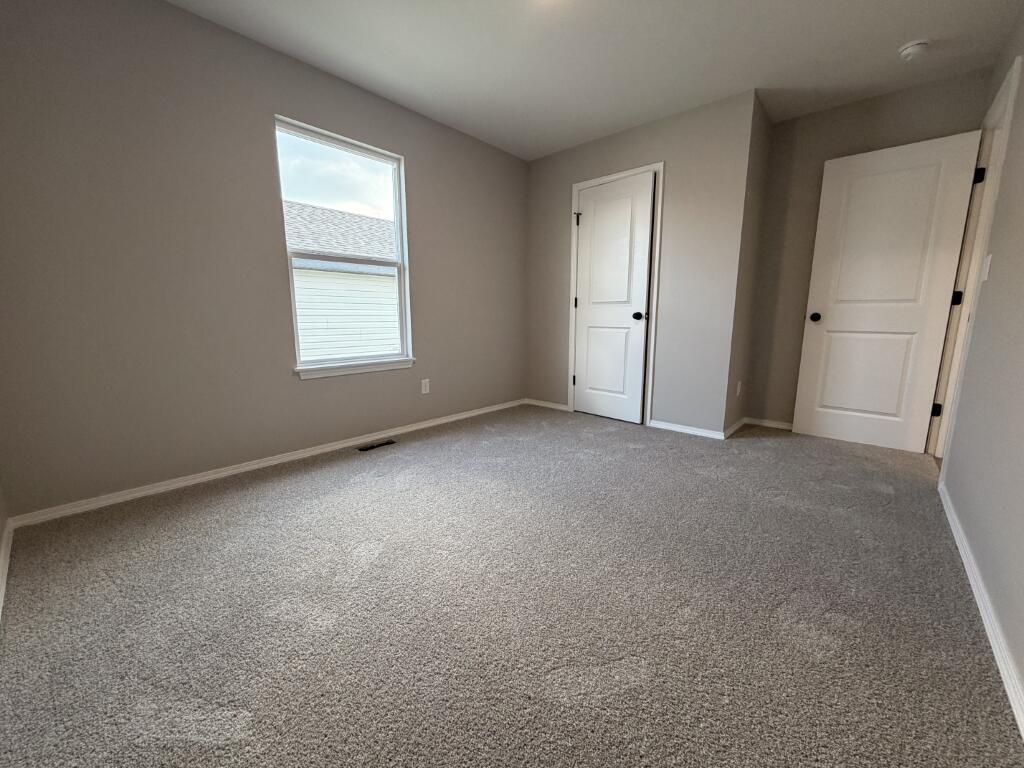 Photo 12 - Residential for sale – 910  Shorthorn Lane  Marshfield, MO