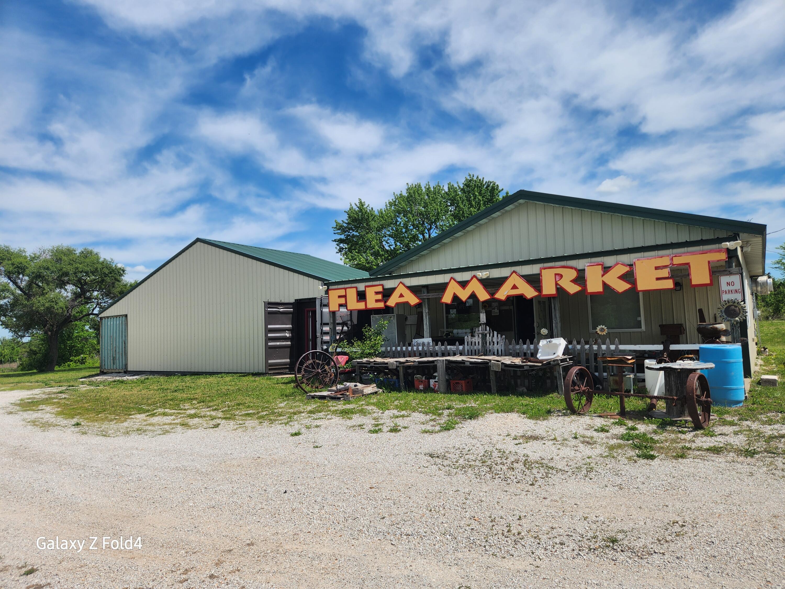 Commercial Sale for sale – 12719  Us Highway 65   Cross Timbers, MO