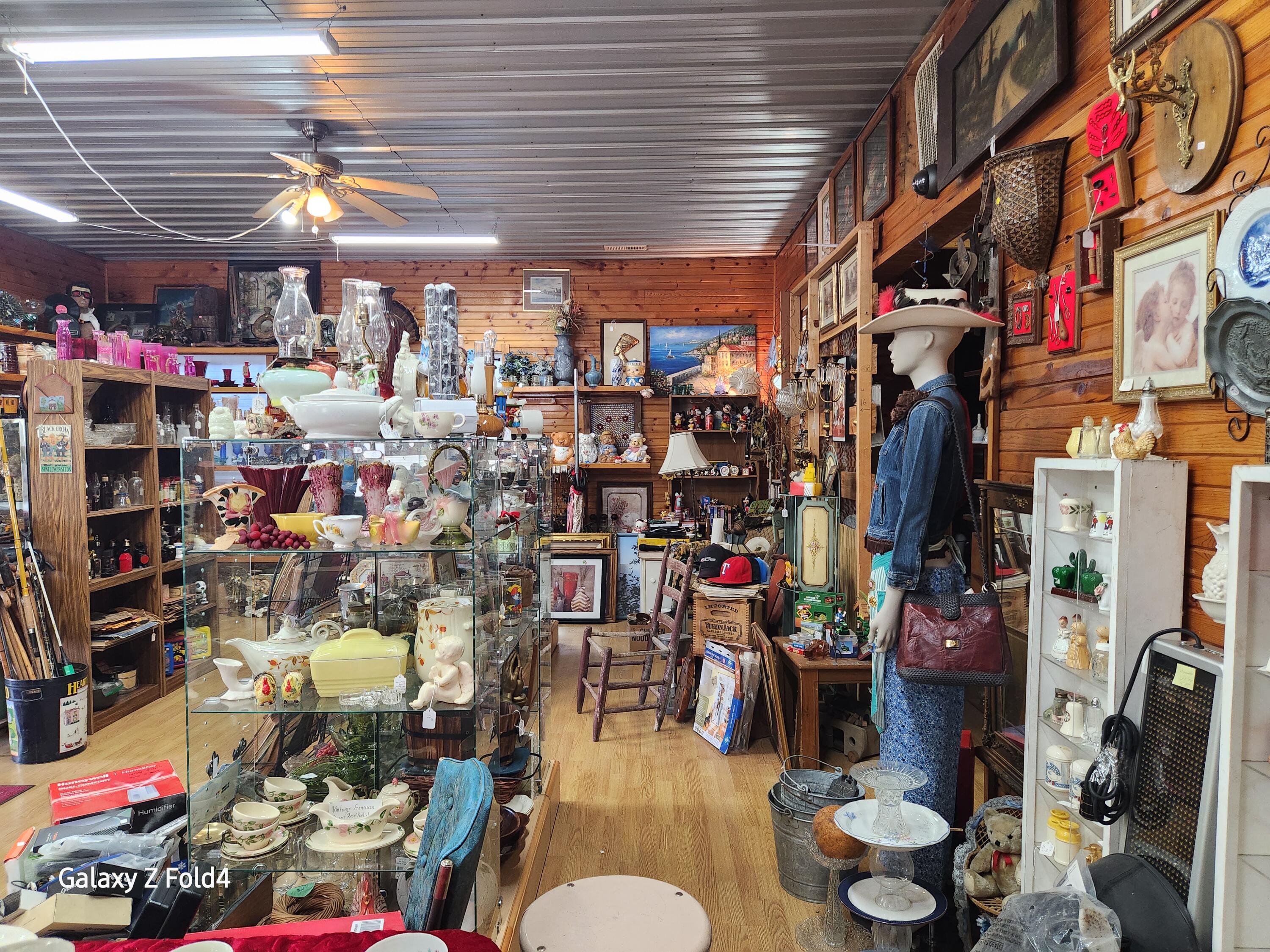 Photo 6 - Commercial Sale for sale – 12719  Us Highway 65   Cross Timbers, MO