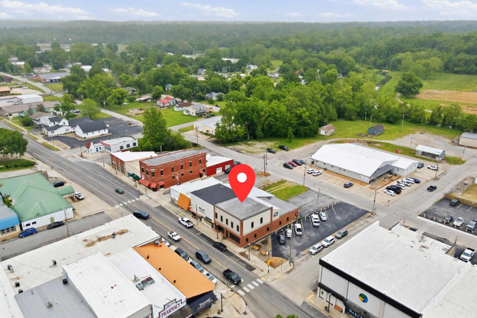 Photo 2 - Commercial Sale for sale – 805  Main Street  Cassville, MO