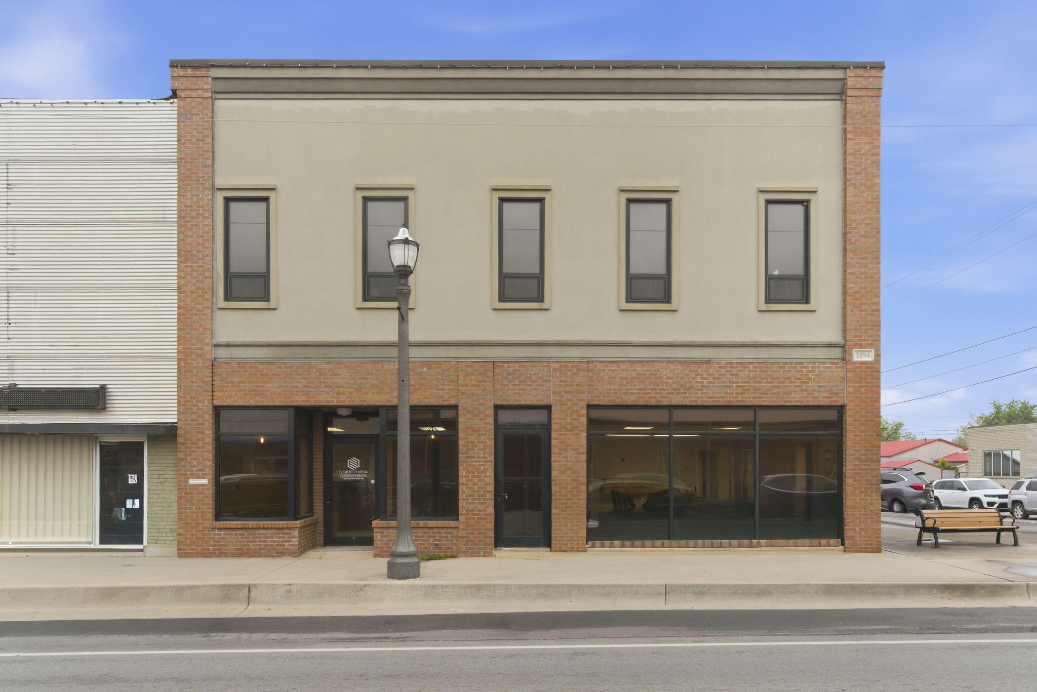 Commercial Sale for sale – 805  Main Street  Cassville, MO