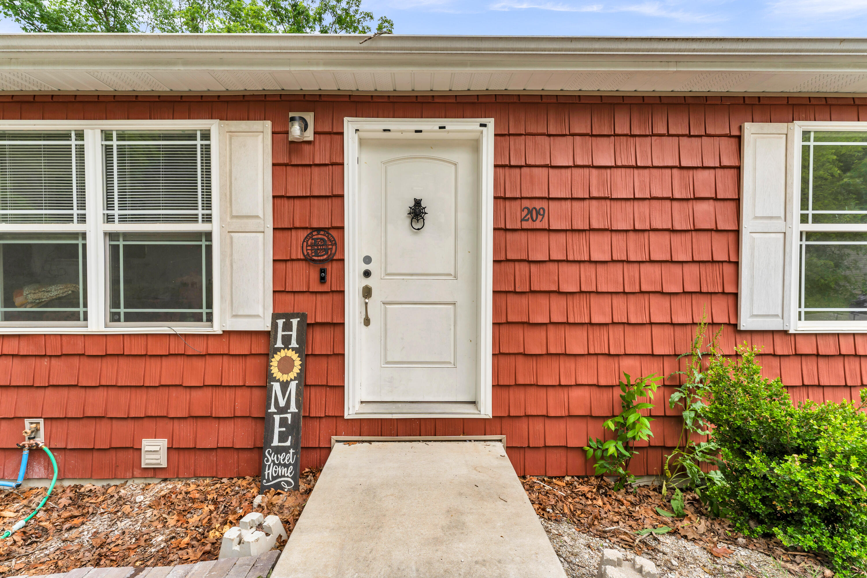 Photo 3 - Residential for sale – 209  Blunk Terrace  Forsyth, MO