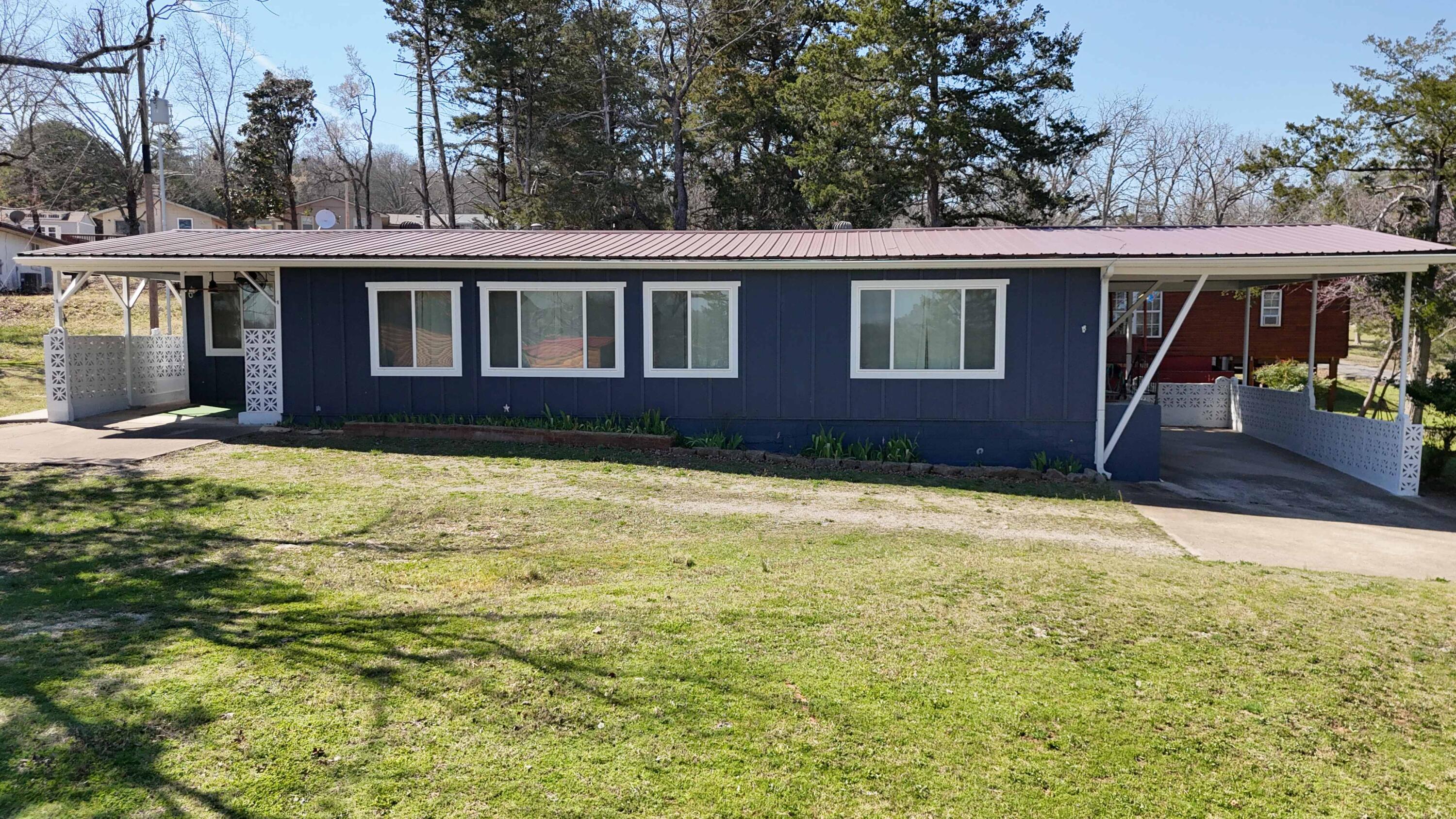 Photo 7 - Residential for sale – 21935  Lake Road M-12   Cassville, MO