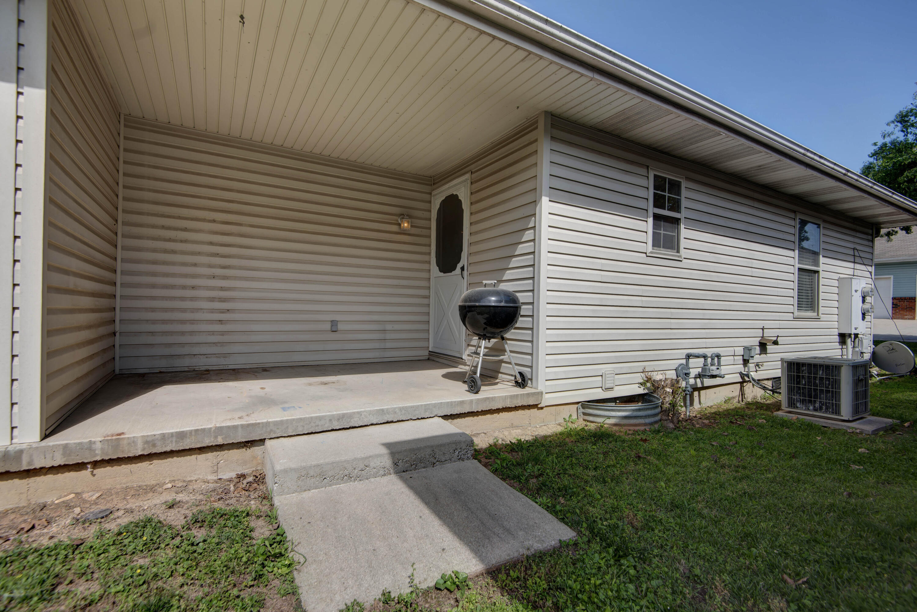Photo 18 - Residential for sale – 1421 W Rainey Street  Ozark, MO