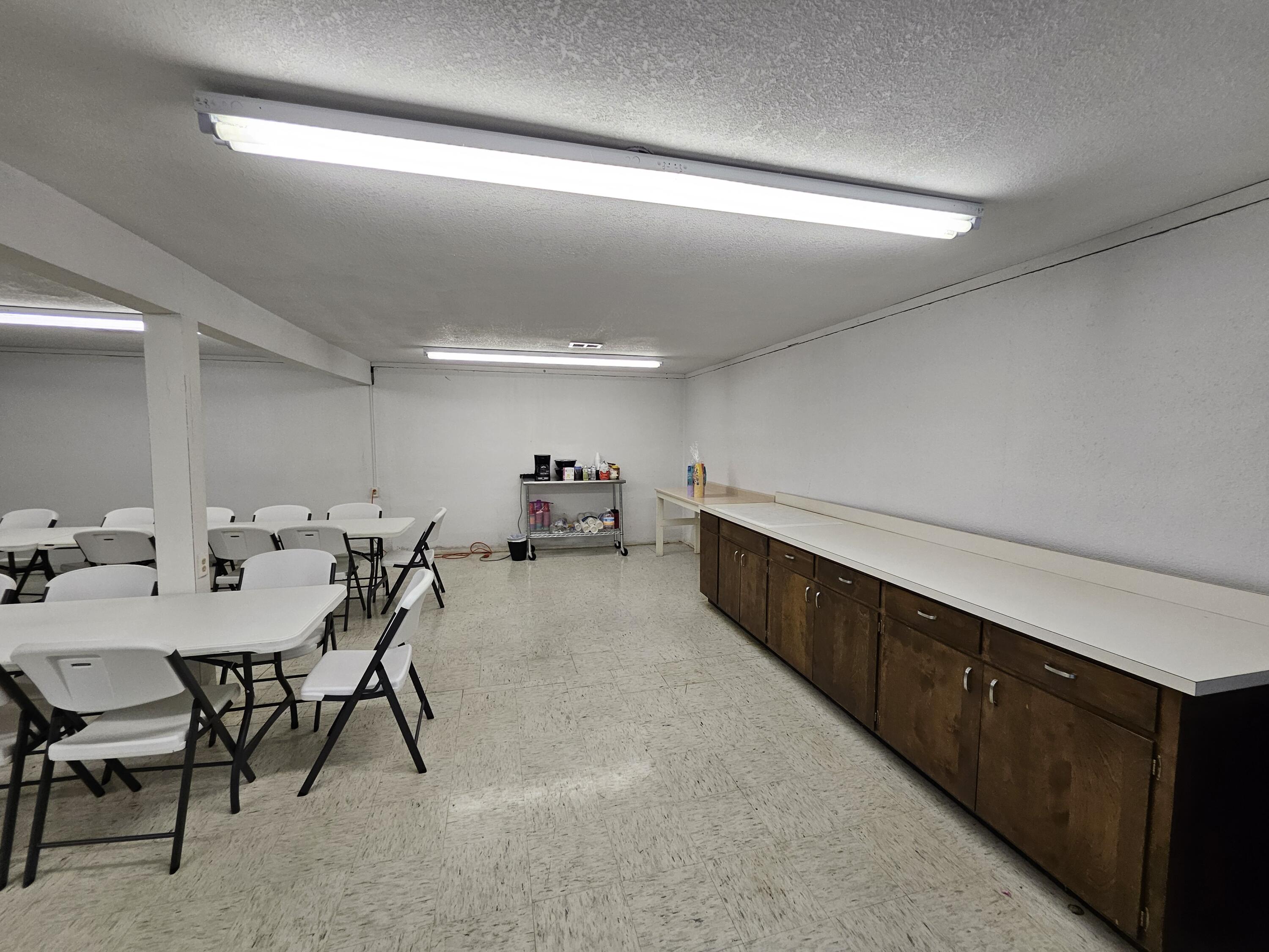 Photo 12 - Commercial Sale for sale – 18715  Hyacinth Road  Carthage, MO