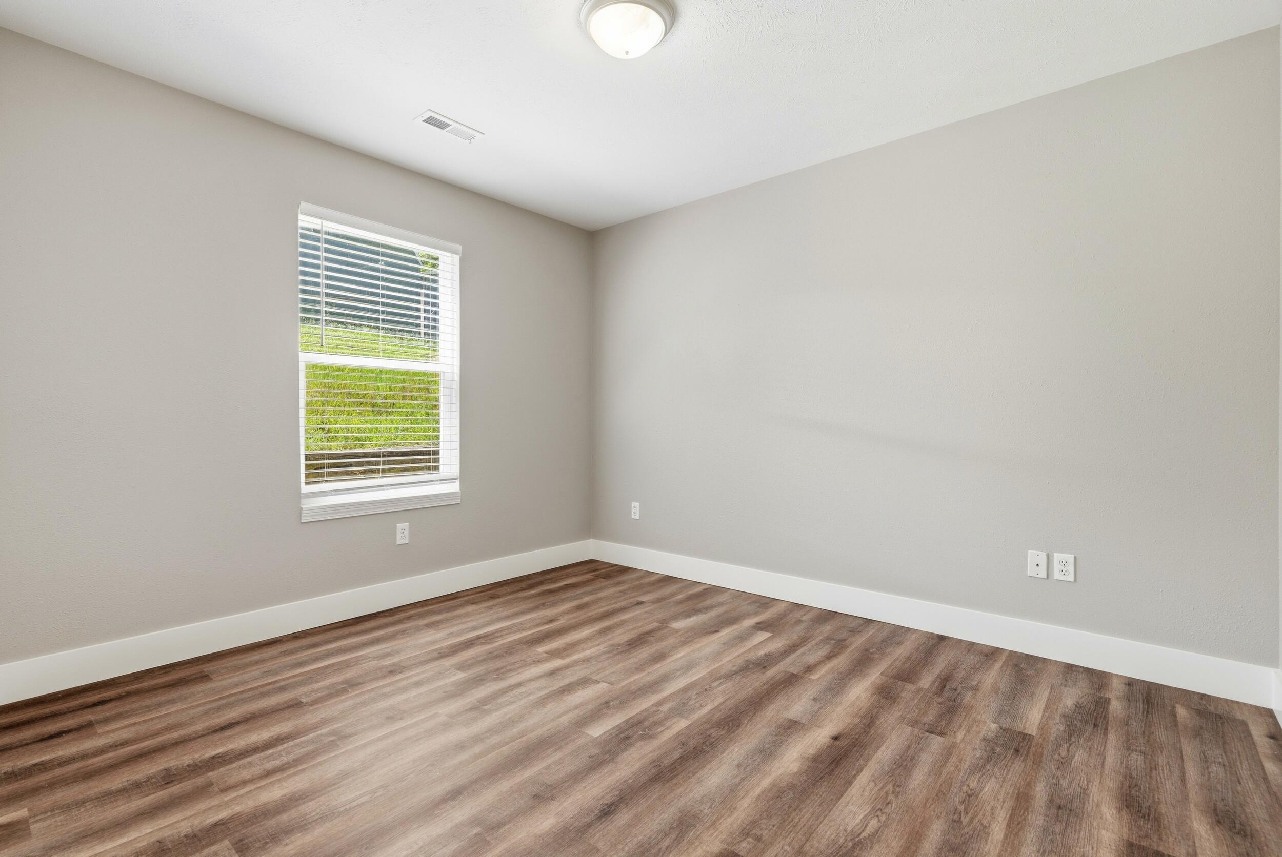 Photo 14 - Residential for sale – 307  Hickory Street  Rockaway Beach, MO