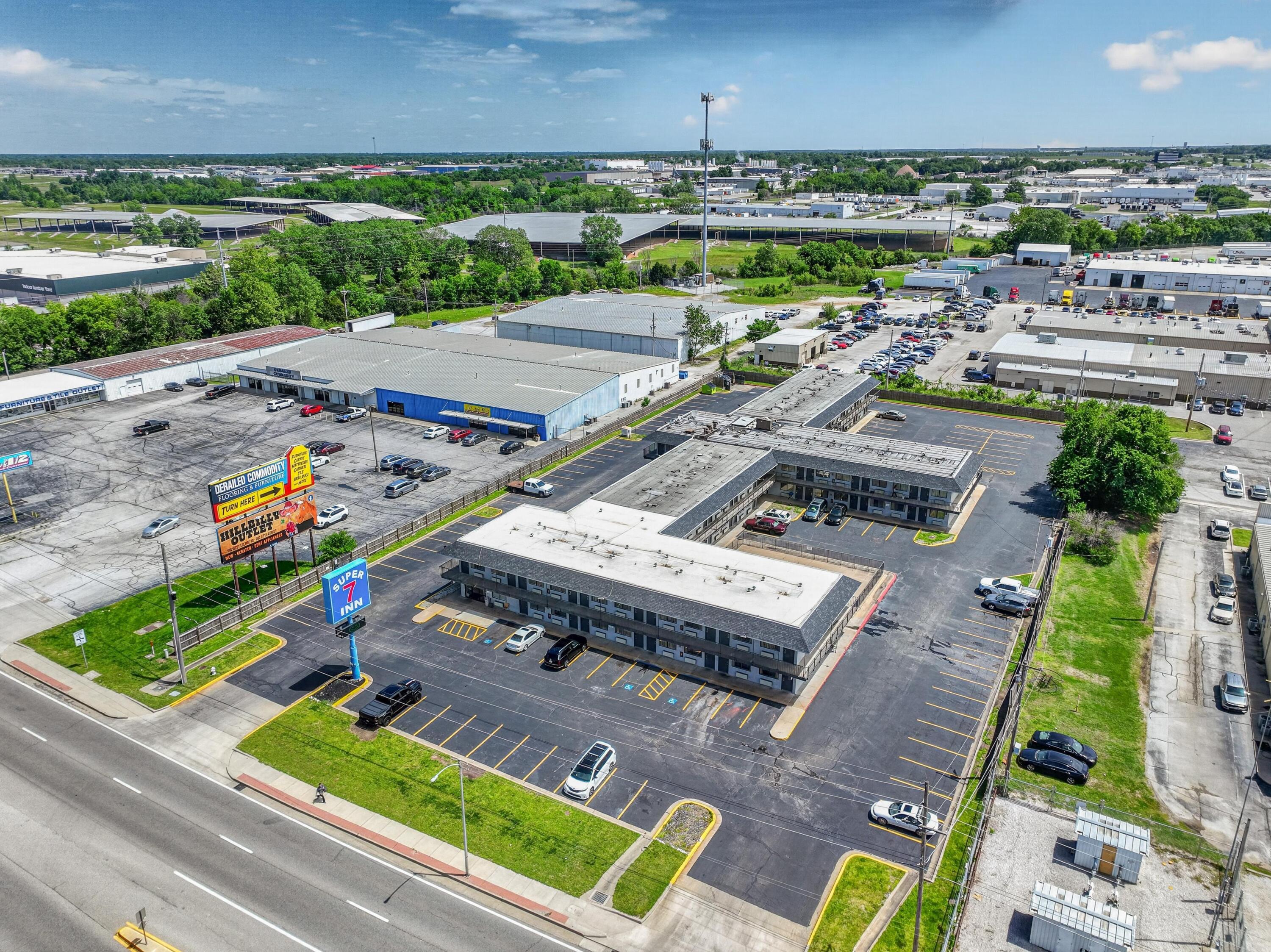 Photo 42 - Commercial Sale for sale – 3031 S Rangeline Road  Joplin, MO