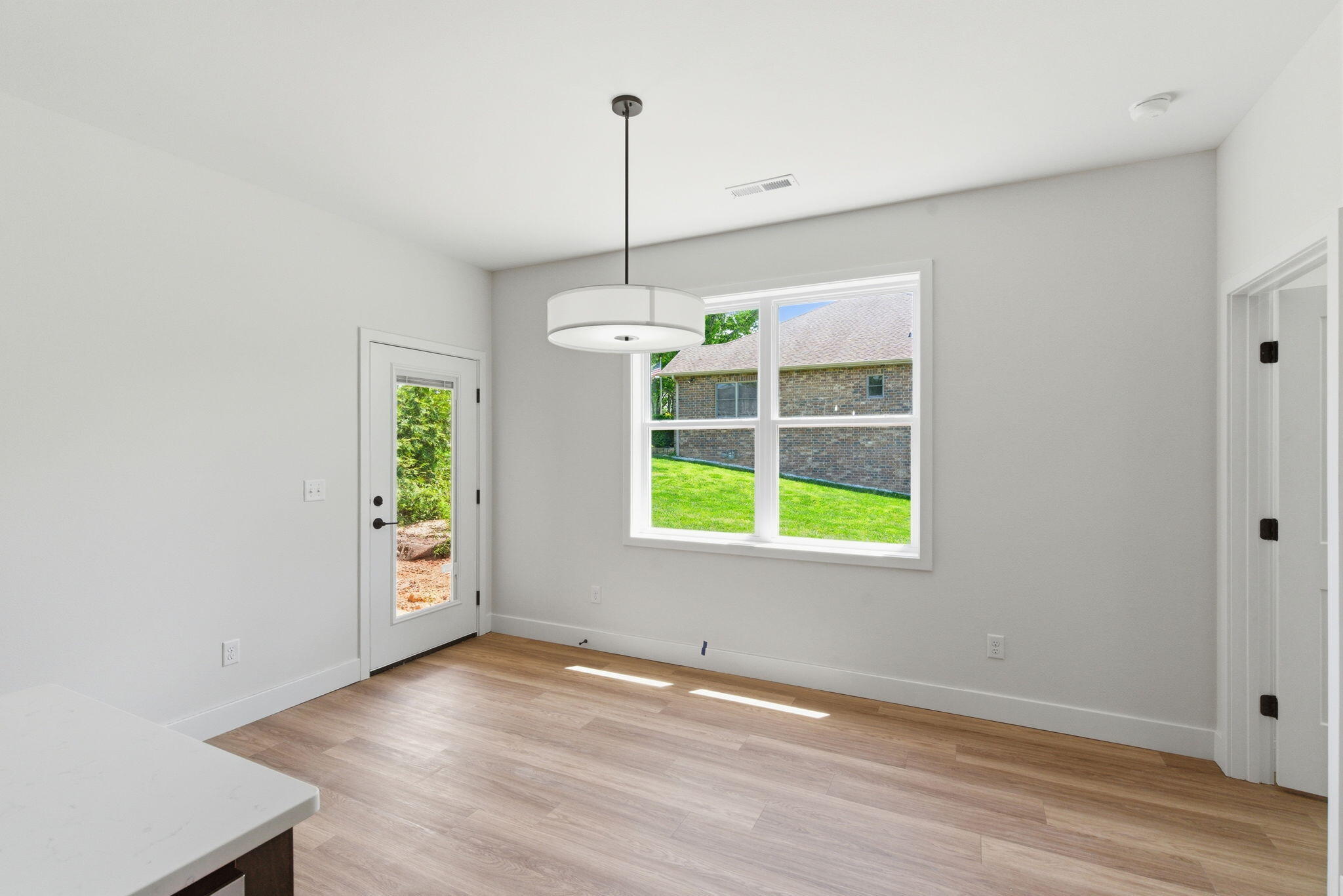 Photo 11 - Residential Lease for sale – 2331 E Olde Ivy Street  Springfield, MO