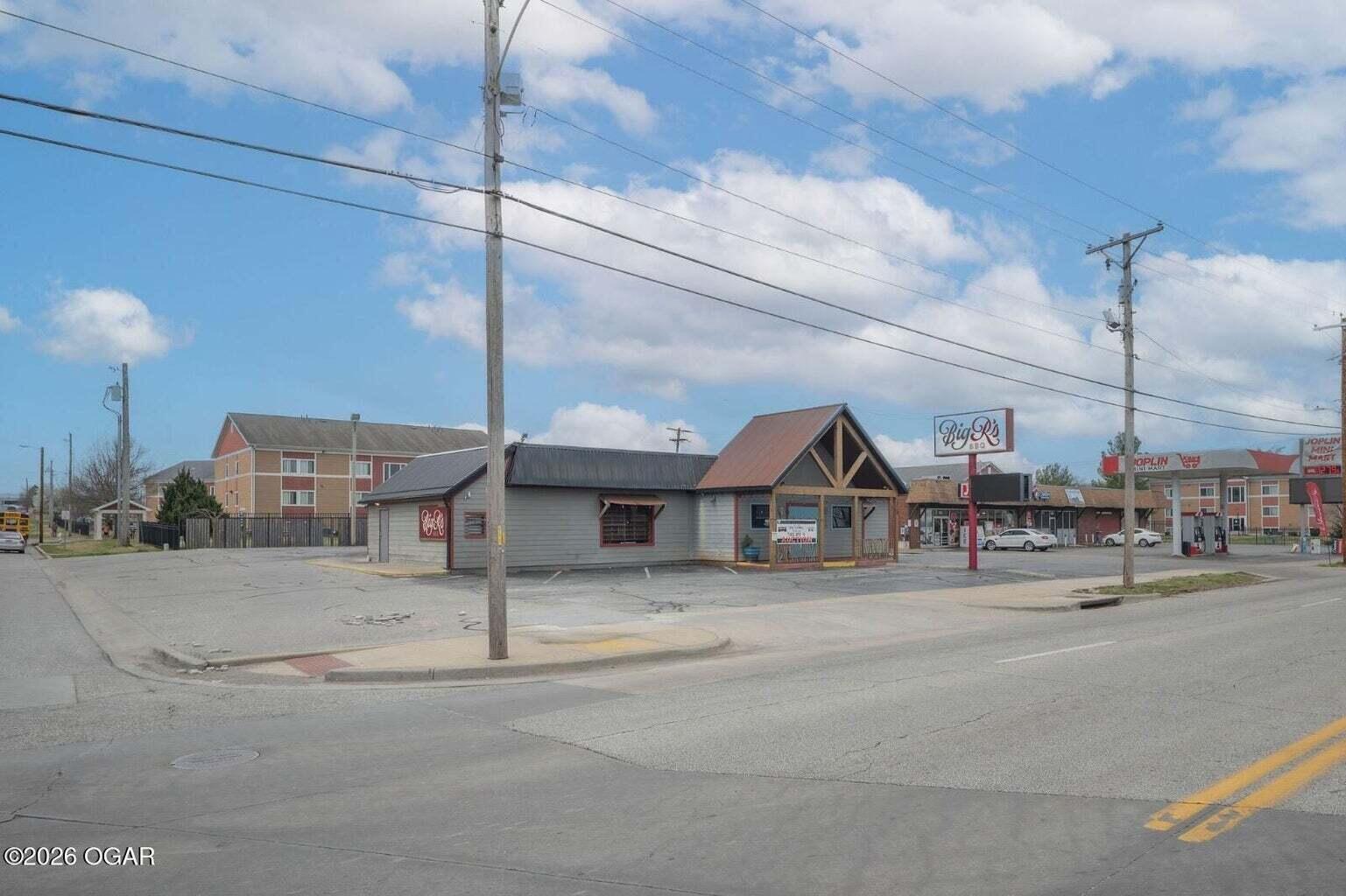 Photo 7 - Commercial Sale for sale – 1220 E 15th Street  Joplin, MO