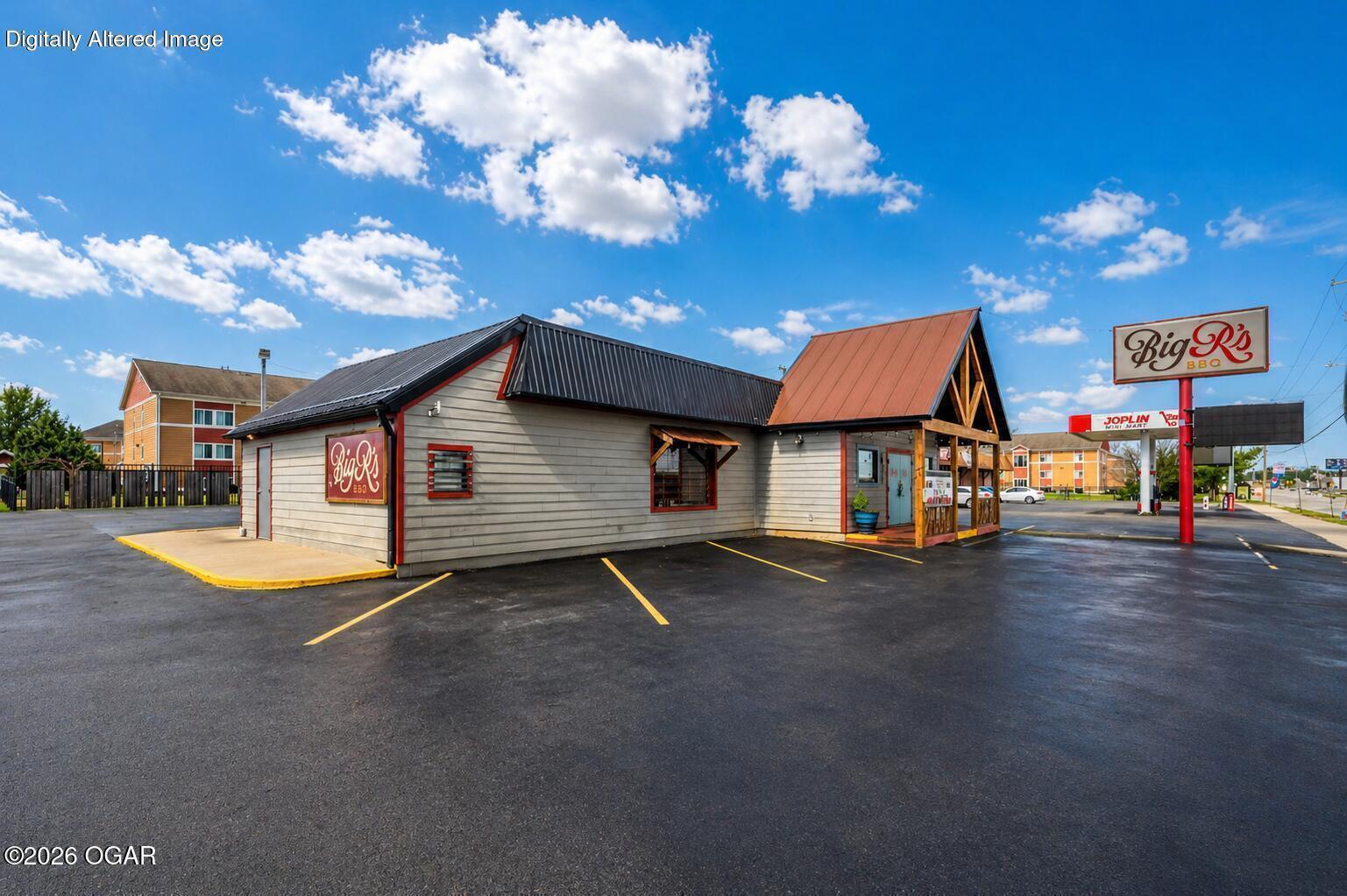 Photo 2 - Commercial Sale for sale – 1220 E 15th Street  Joplin, MO