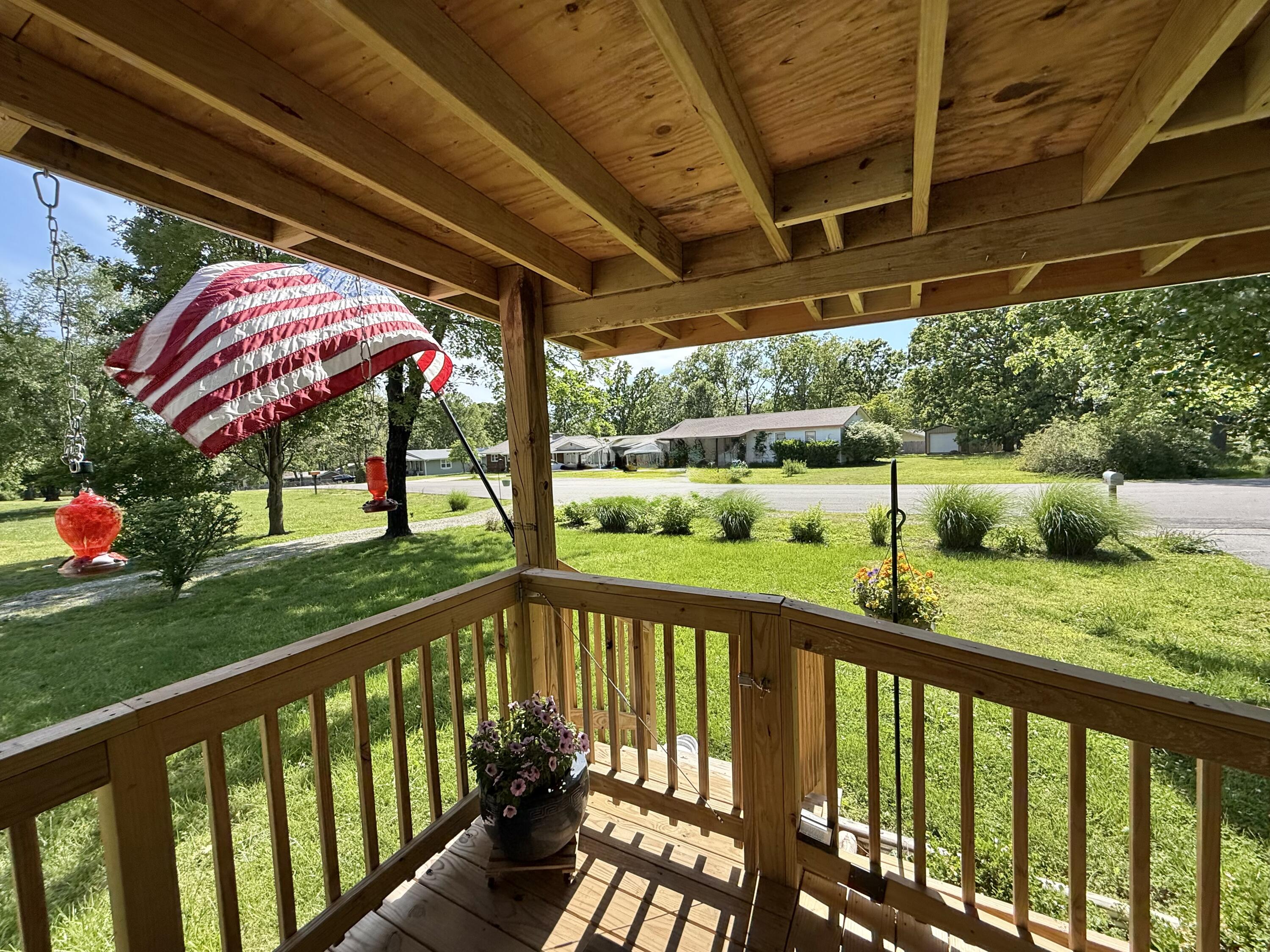Photo 4 - Residential for sale – 1126 E Crest Drive  Houston, MO