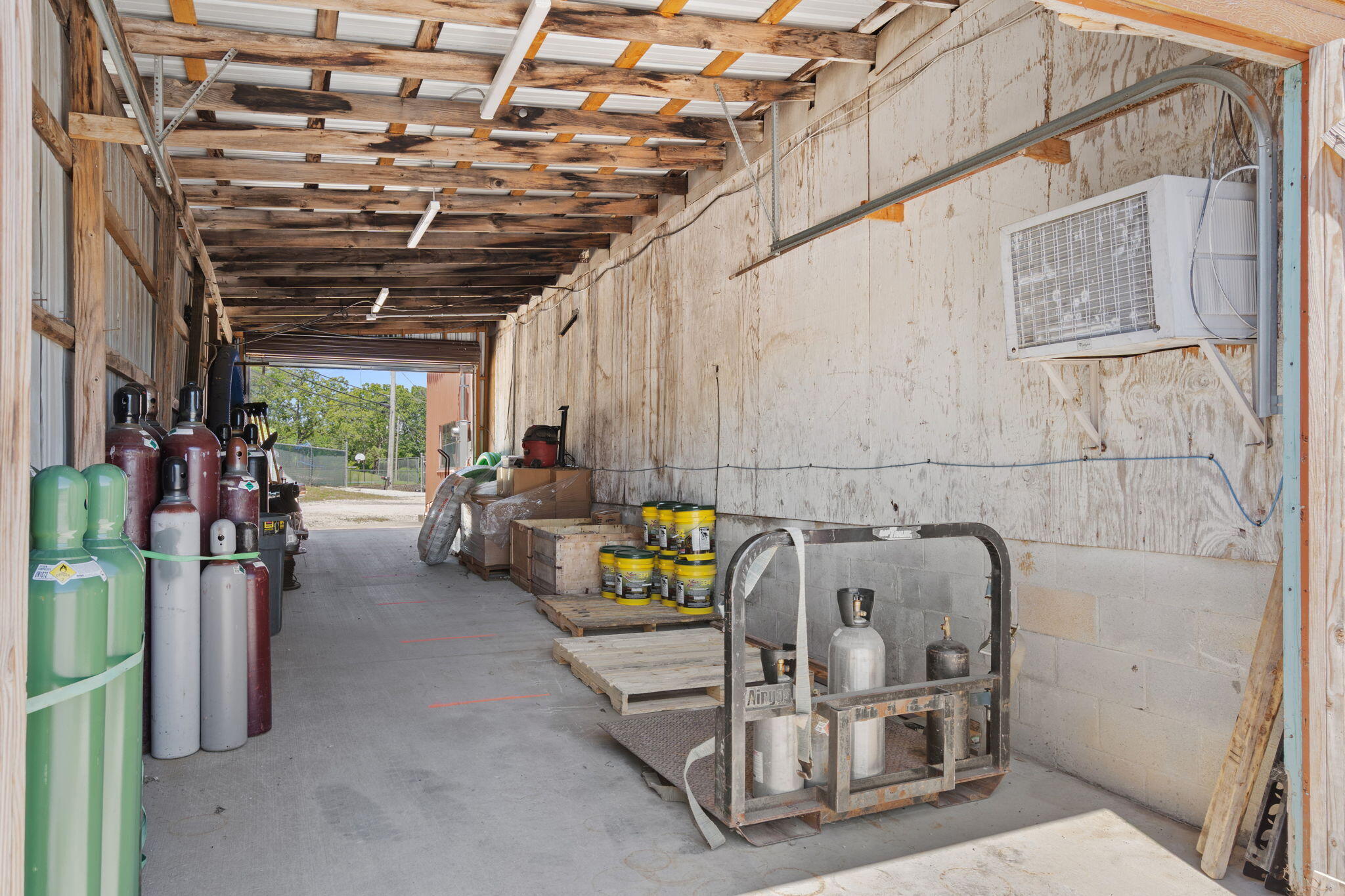Photo 17 - Commercial Sale for sale – 431  1st Street  Hollister, MO