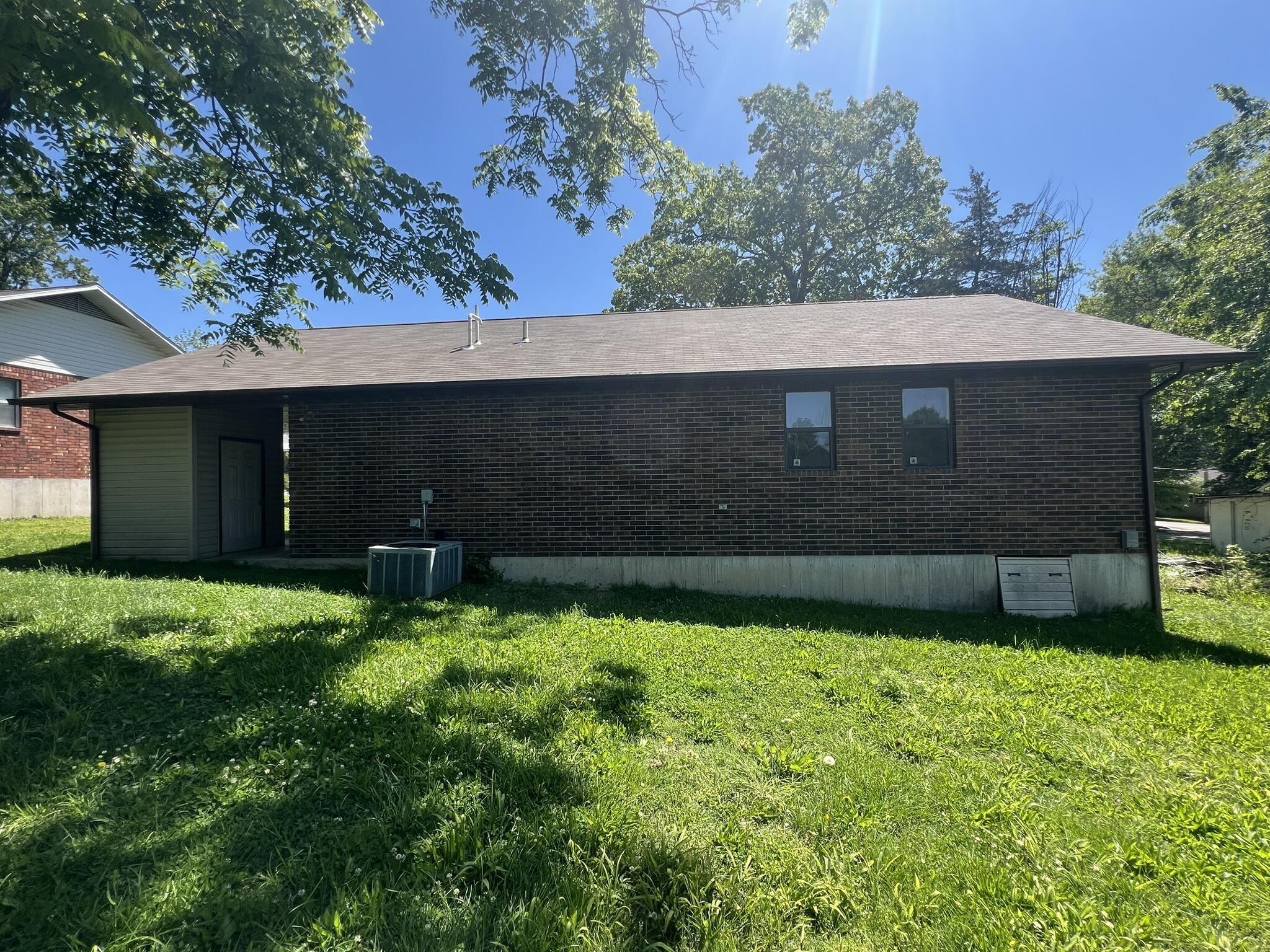 Photo 28 - Residential for sale – 505 N Grand Street  Willow Springs, MO