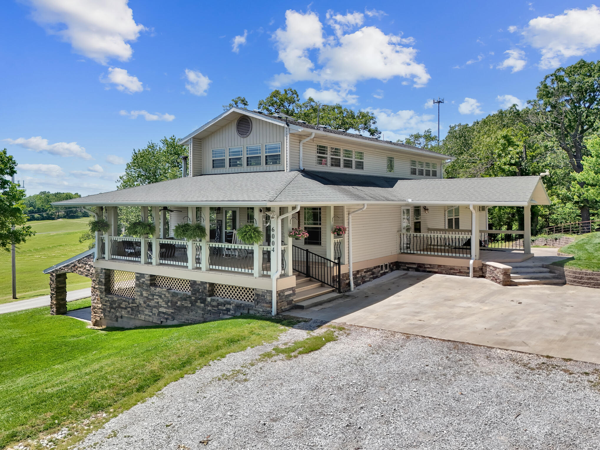 Photo 4 - Residential for sale – 6004  Kentucky Road  Neosho, MO