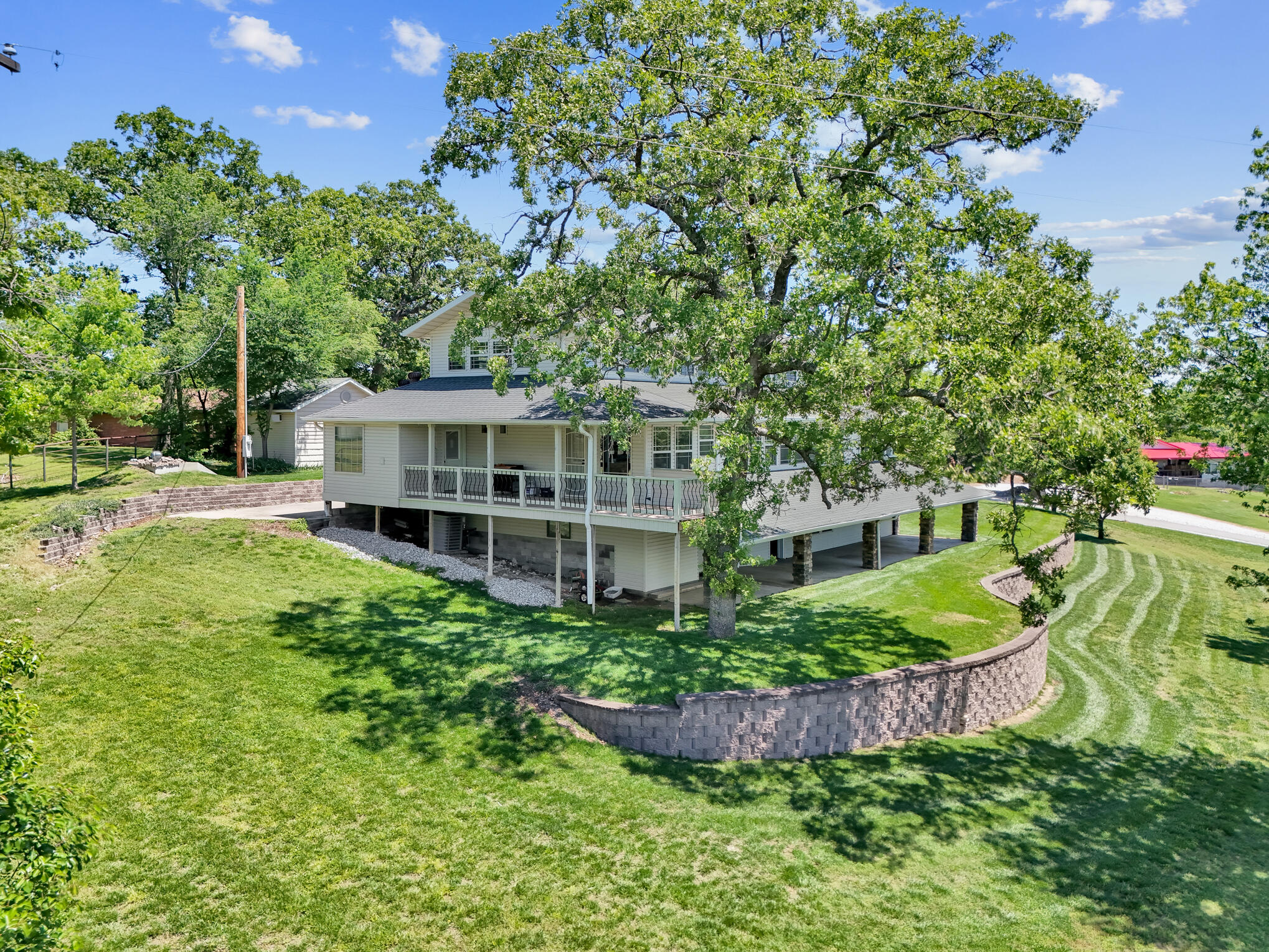 Photo 3 - Residential for sale – 6004  Kentucky Road  Neosho, MO