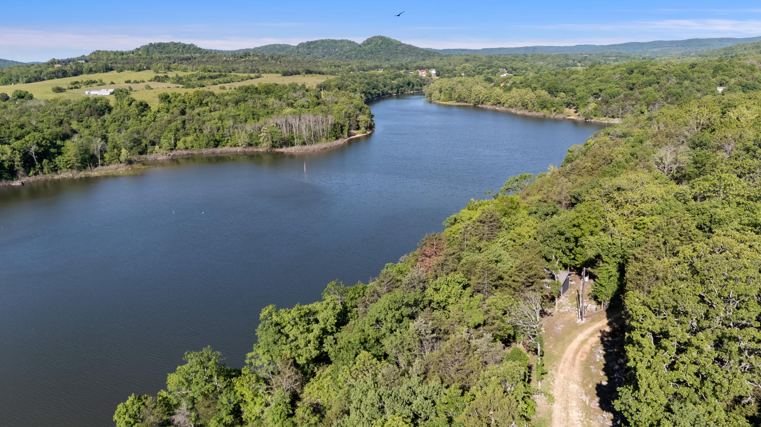 Land for sale – 18679  Private Road 2261   Eagle Rock, MO