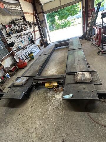 Photo 3 - Commercial Sale for sale – 105 E Comanche Street  Southwest City, MO