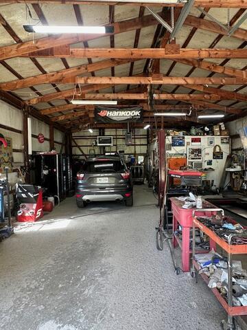 Photo 4 - Commercial Sale for sale – 105 E Comanche Street  Southwest City, MO