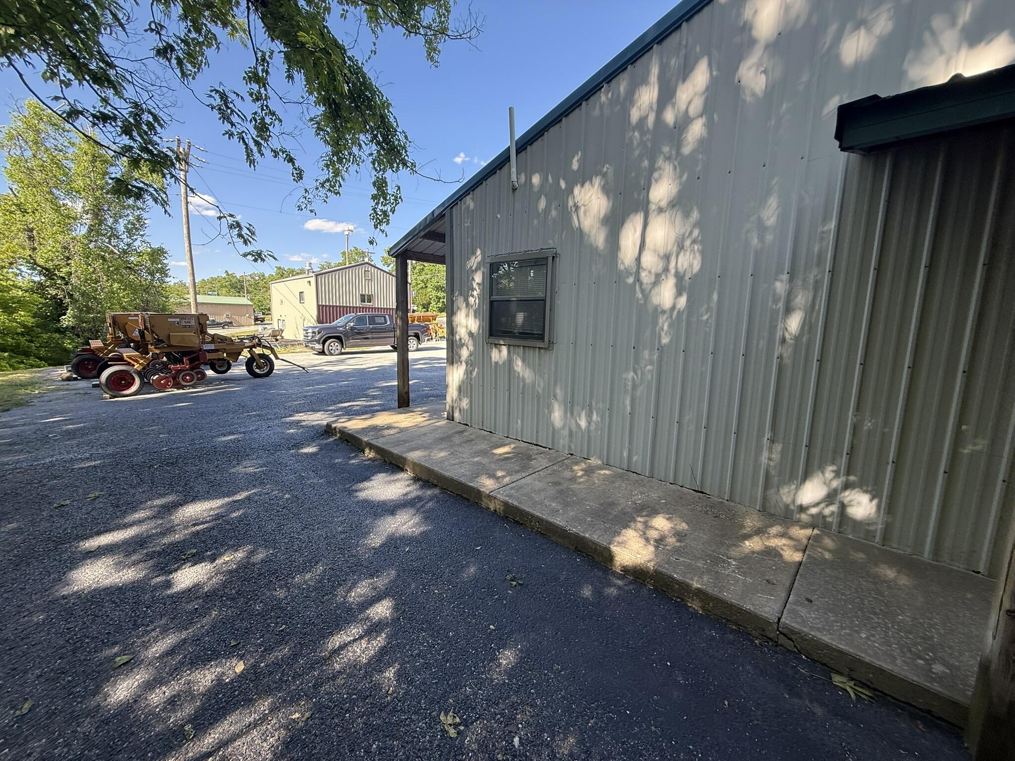 Photo 33 - Commercial Sale for sale – 15056  Us Highway 160   Forsyth, MO