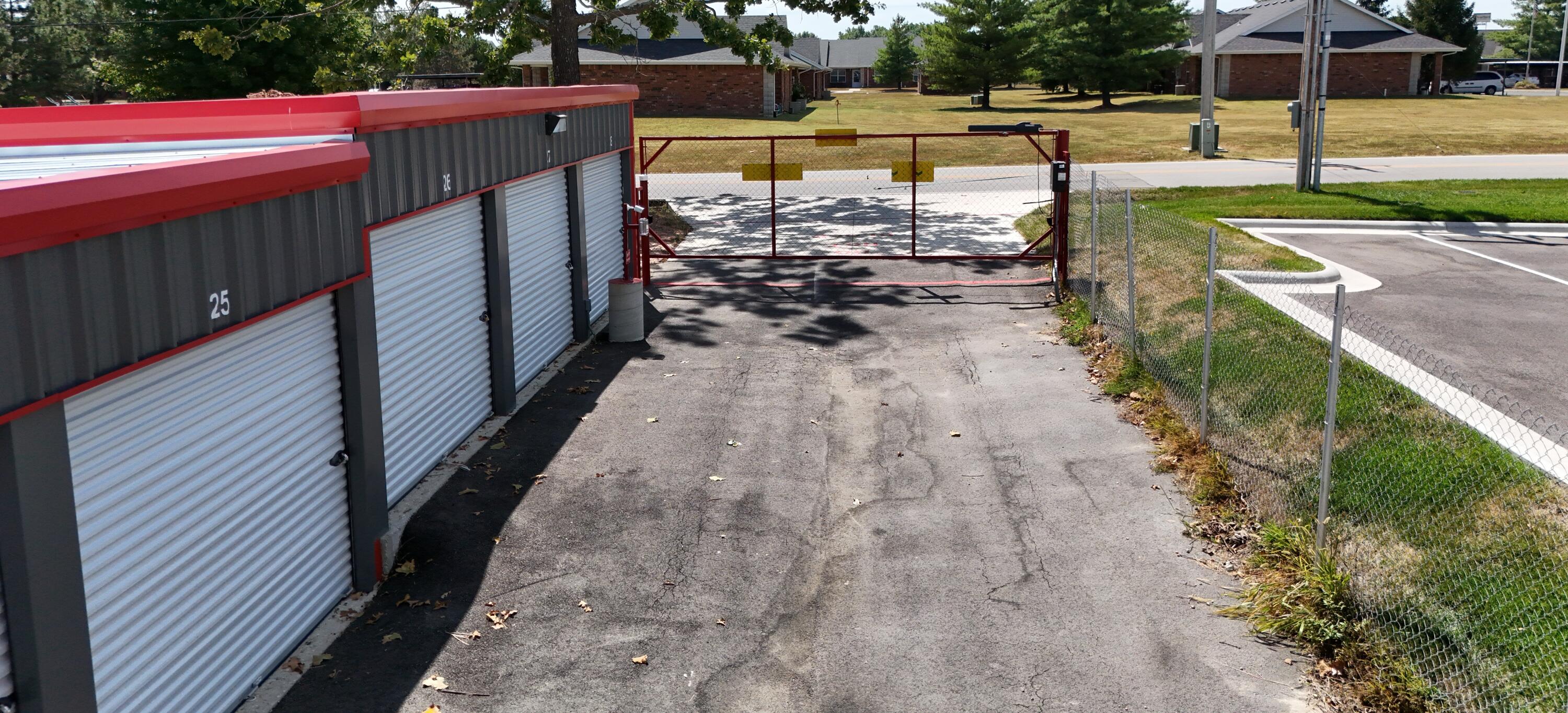 Photo 5 - Commercial Sale for sale – 1061  Banning Street  Marshfield, MO