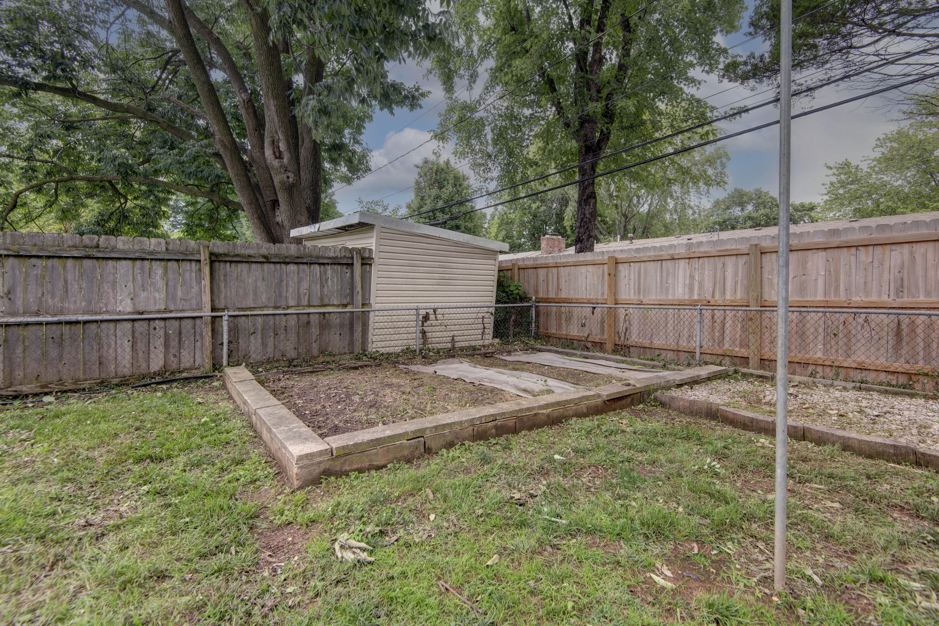 Photo 17 - Residential for sale – 2003 E Rosebrier Street  Springfield, MO