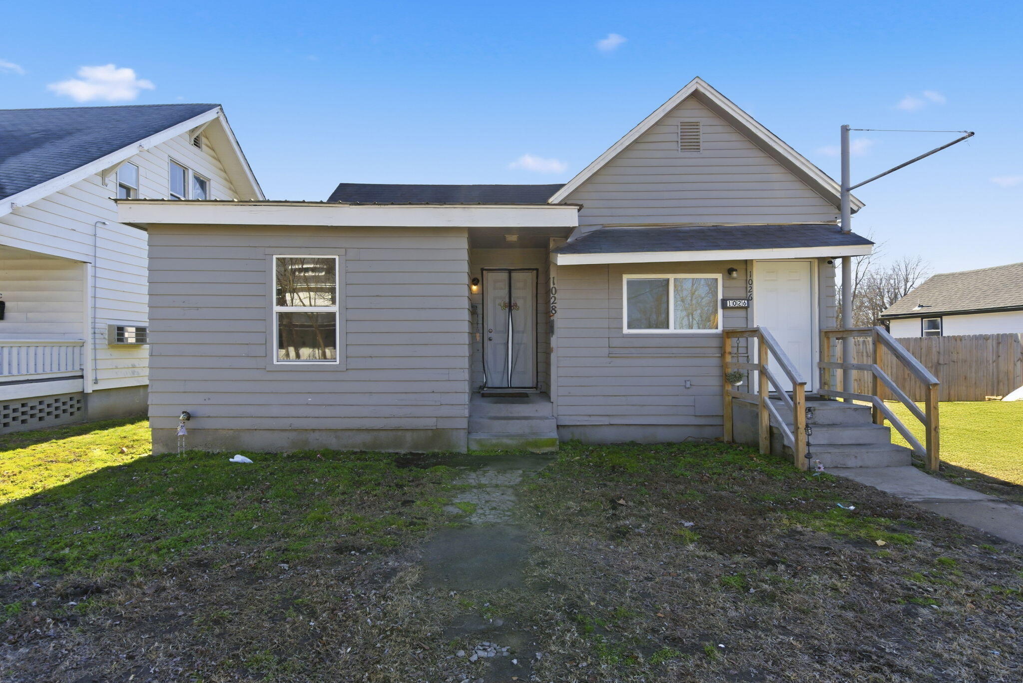 Photo 3 - Residential Income for sale – 1026-1028  Commercial   Springfield, MO