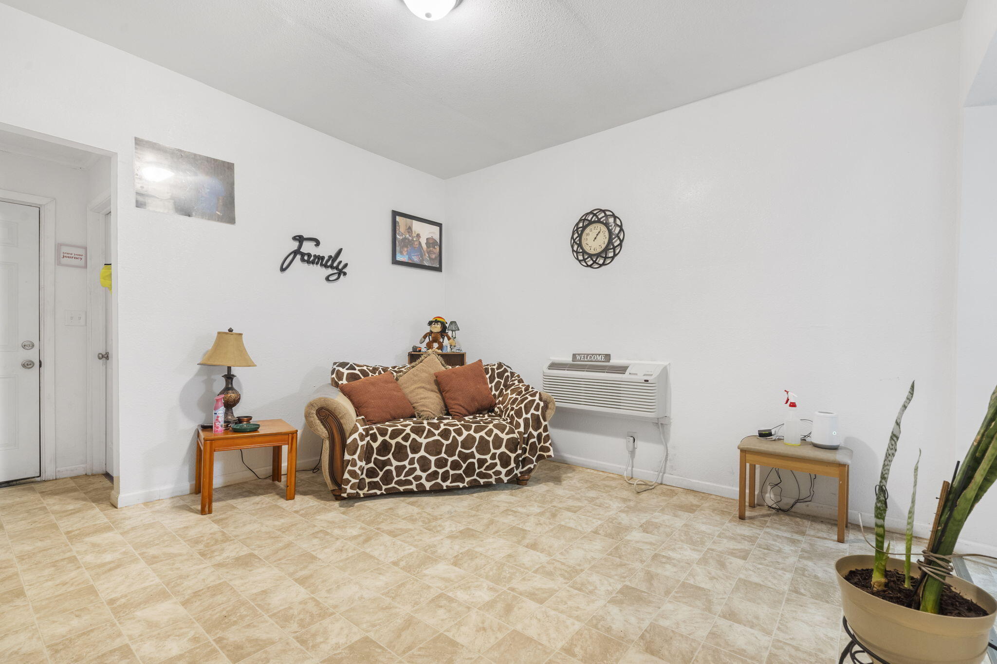 Photo 13 - Residential Income for sale – 1026-1028  Commercial   Springfield, MO