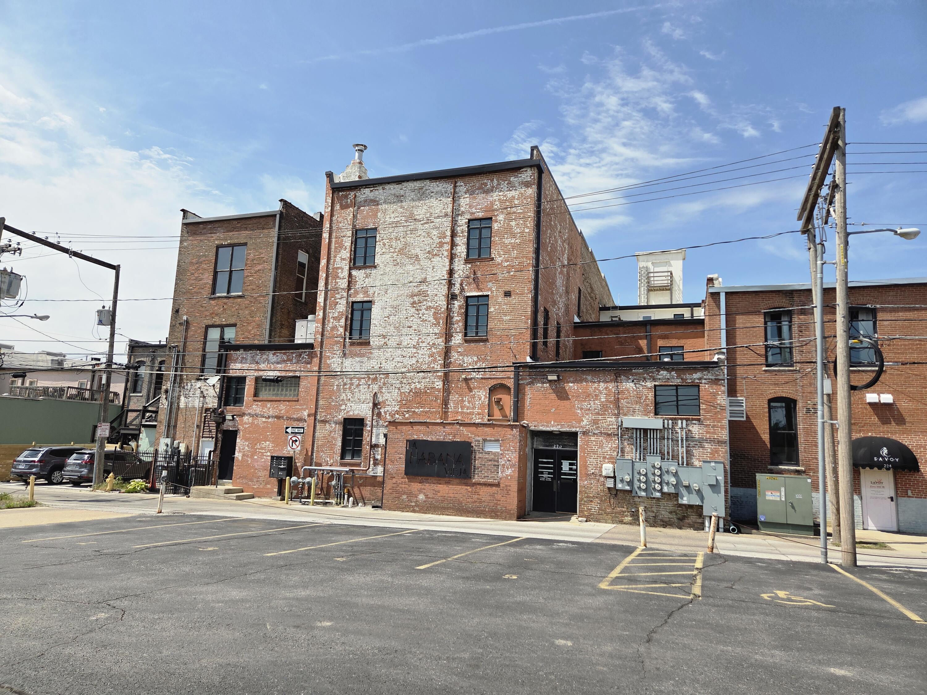 Photo 146 - Commercial Sale for sale – 220 E Commercial Street  Springfield, MO