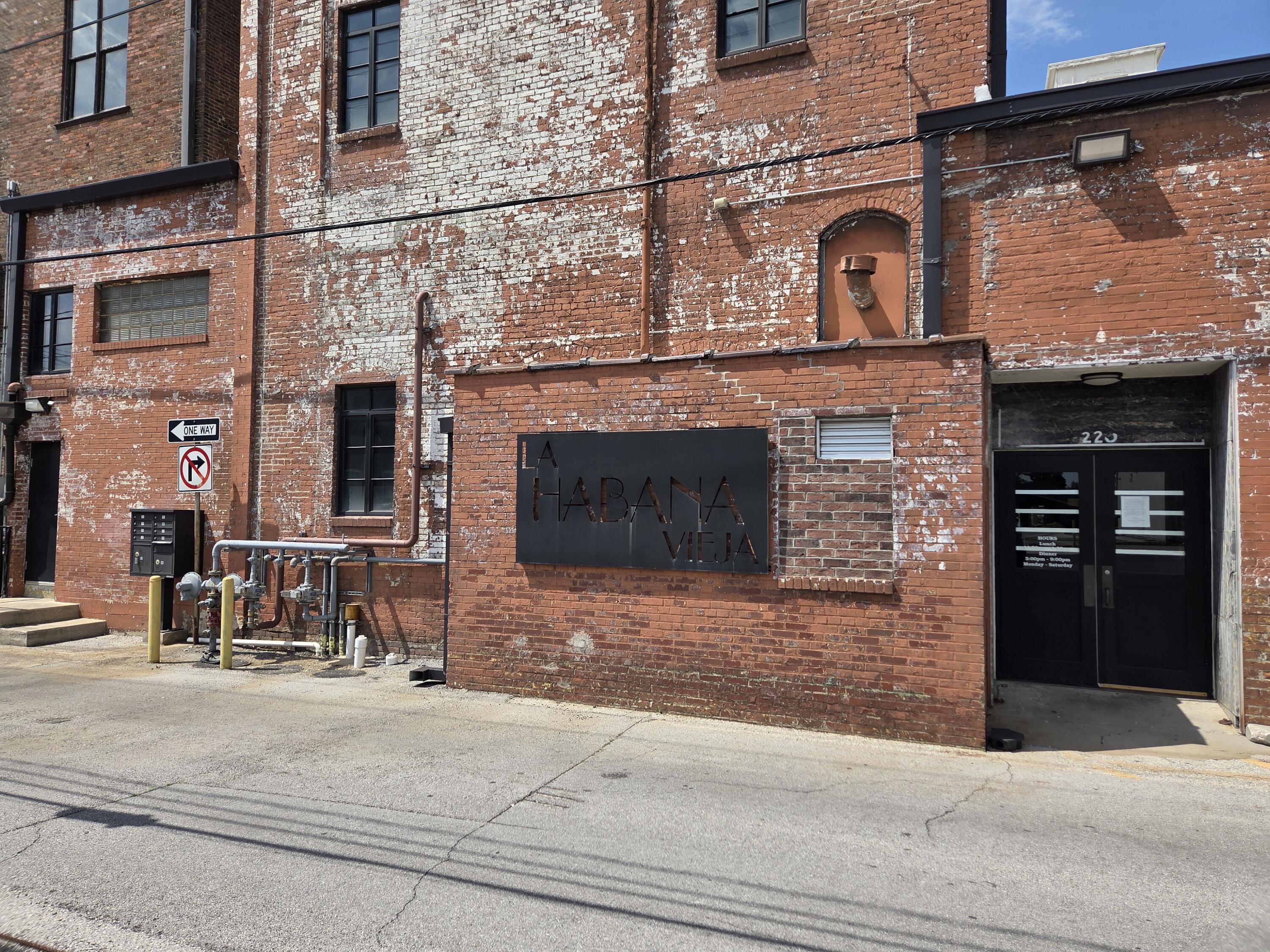 Photo 144 - Commercial Sale for sale – 220 E Commercial Street  Springfield, MO