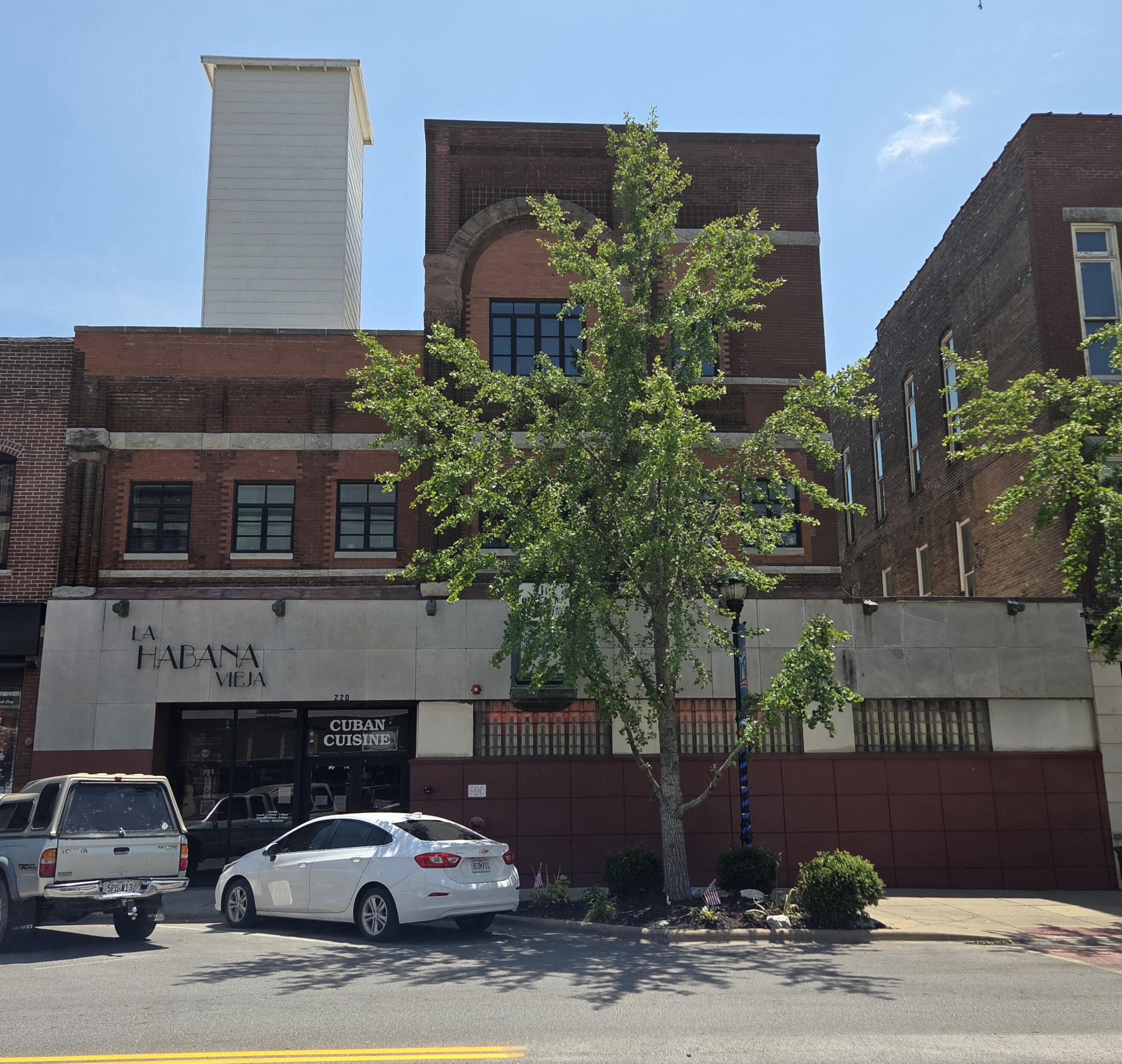 Commercial Sale for sale – 220 E Commercial Street  Springfield, MO