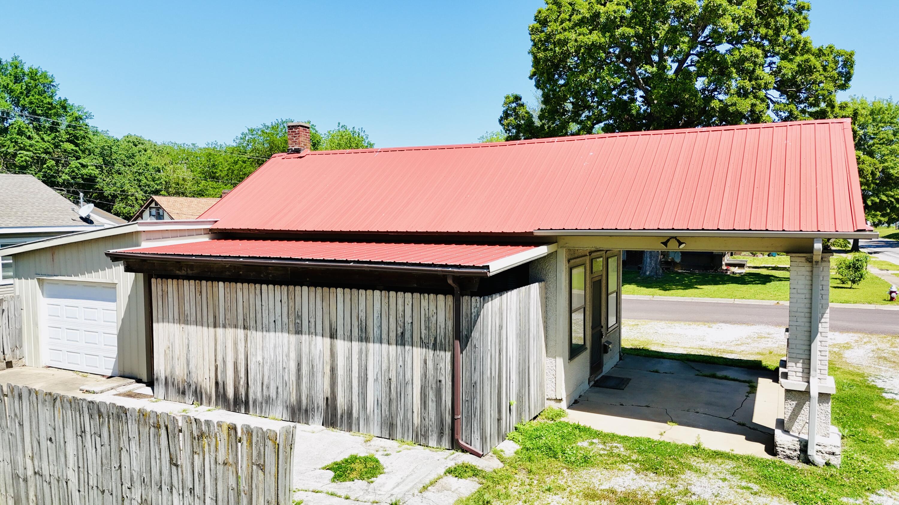Photo 10 - Commercial Sale for sale – 1010 N Central Avenue  Monett, MO