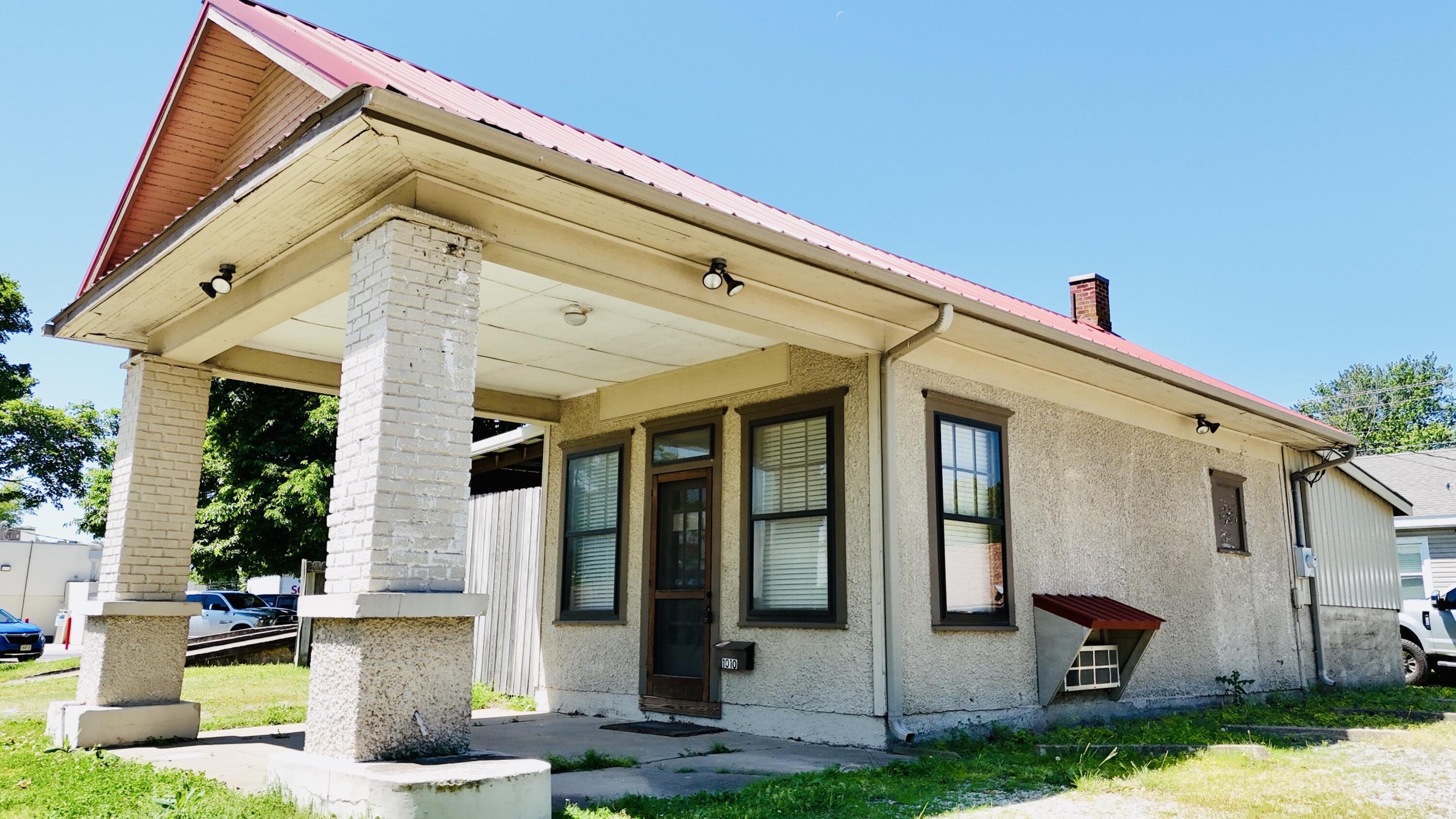 Photo 16 - Commercial Sale for sale – 1010 N Central Avenue  Monett, MO