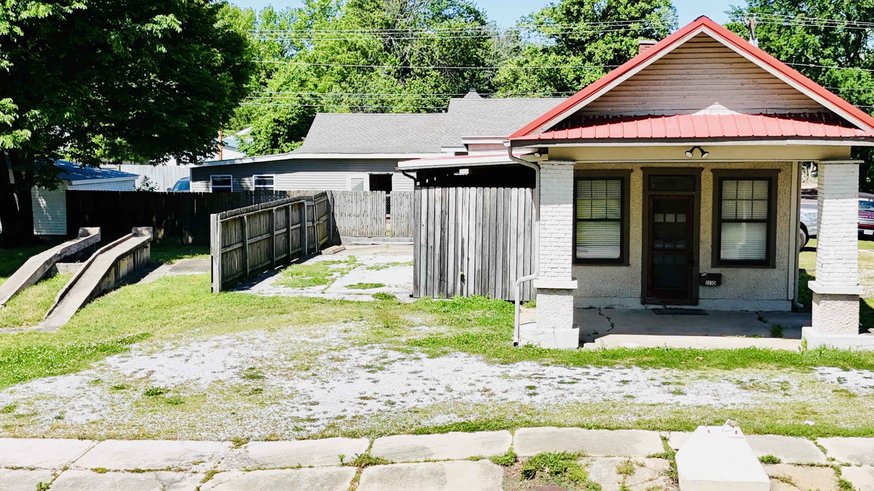 Photo 3 - Commercial Sale for sale – 1010 N Central Avenue  Monett, MO