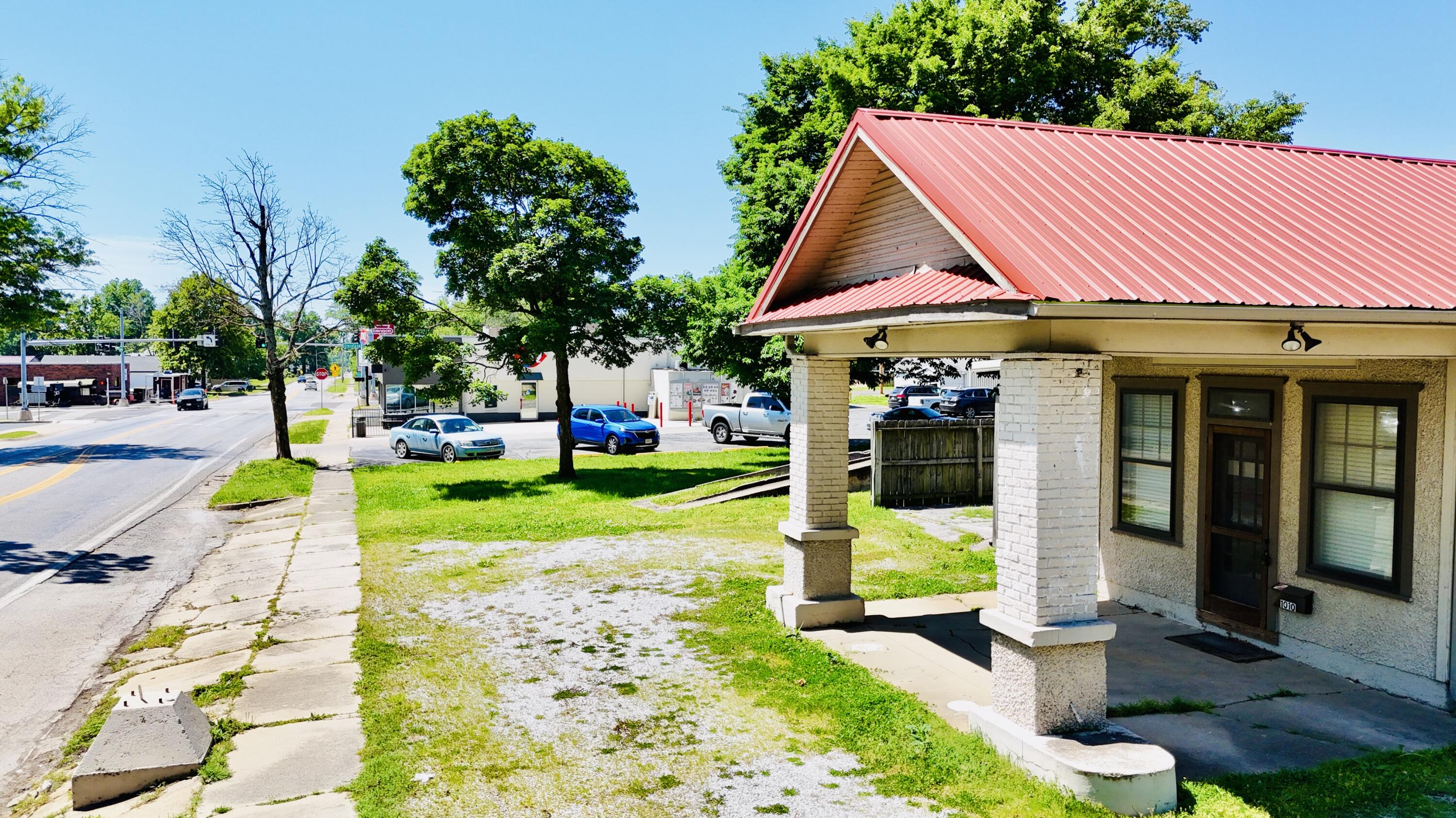 Photo 15 - Commercial Sale for sale – 1010 N Central Avenue  Monett, MO