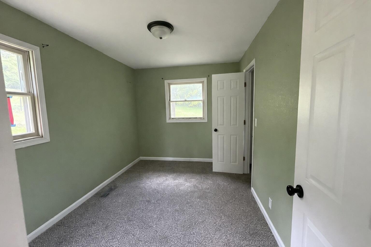Photo 5 - Residential for sale – 109  College Street  Van Buren, MO