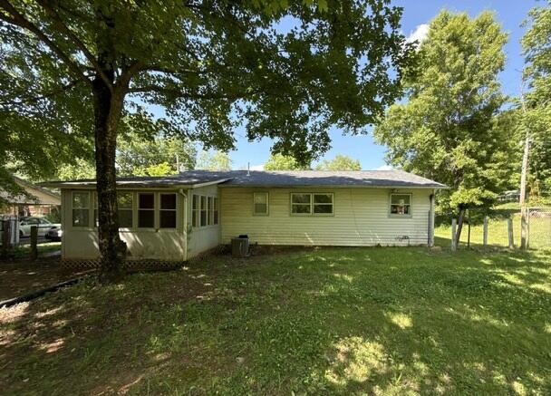 Photo 16 - Residential for sale – 109  College Street  Van Buren, MO