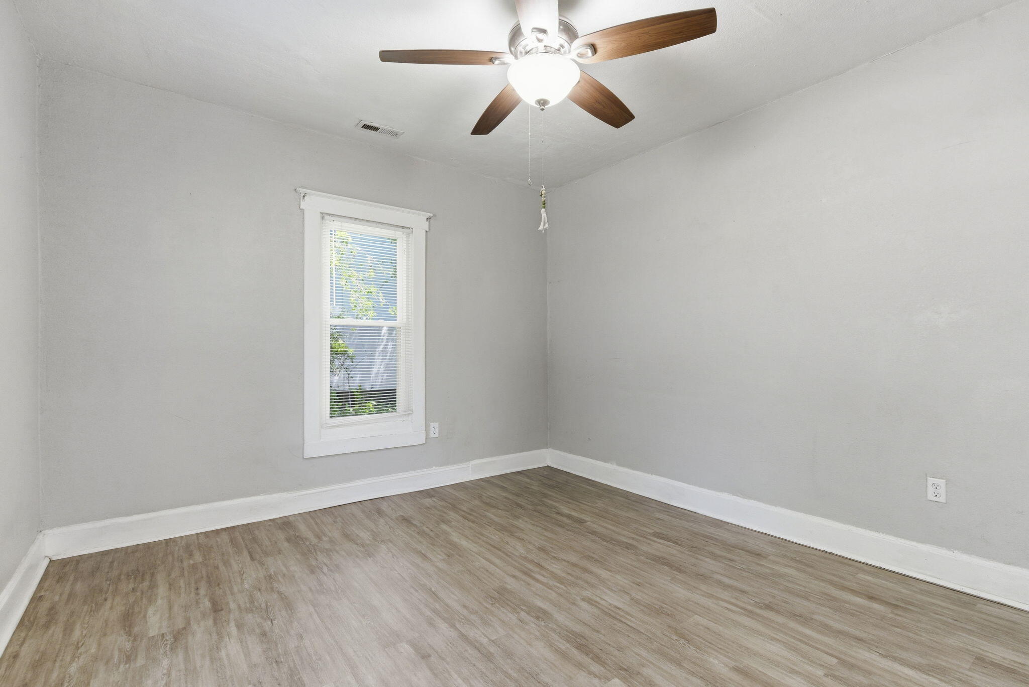 Photo 8 - Residential for sale – 2604 W Calhoun Street  Springfield, MO