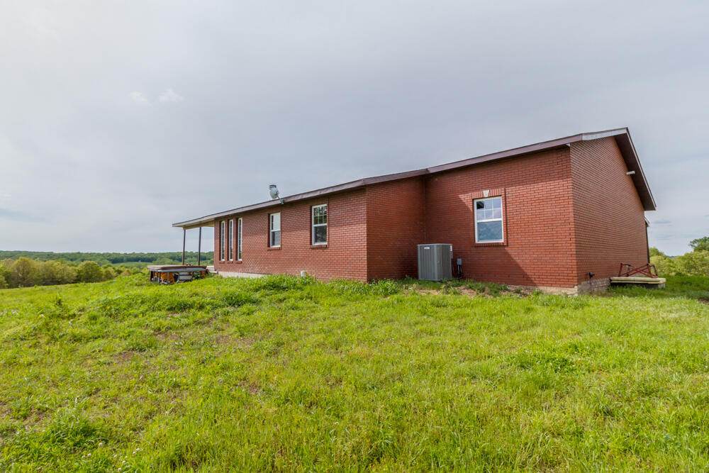 Photo 6 - Farm for sale – 304  Trappers Trail  Richland, MO