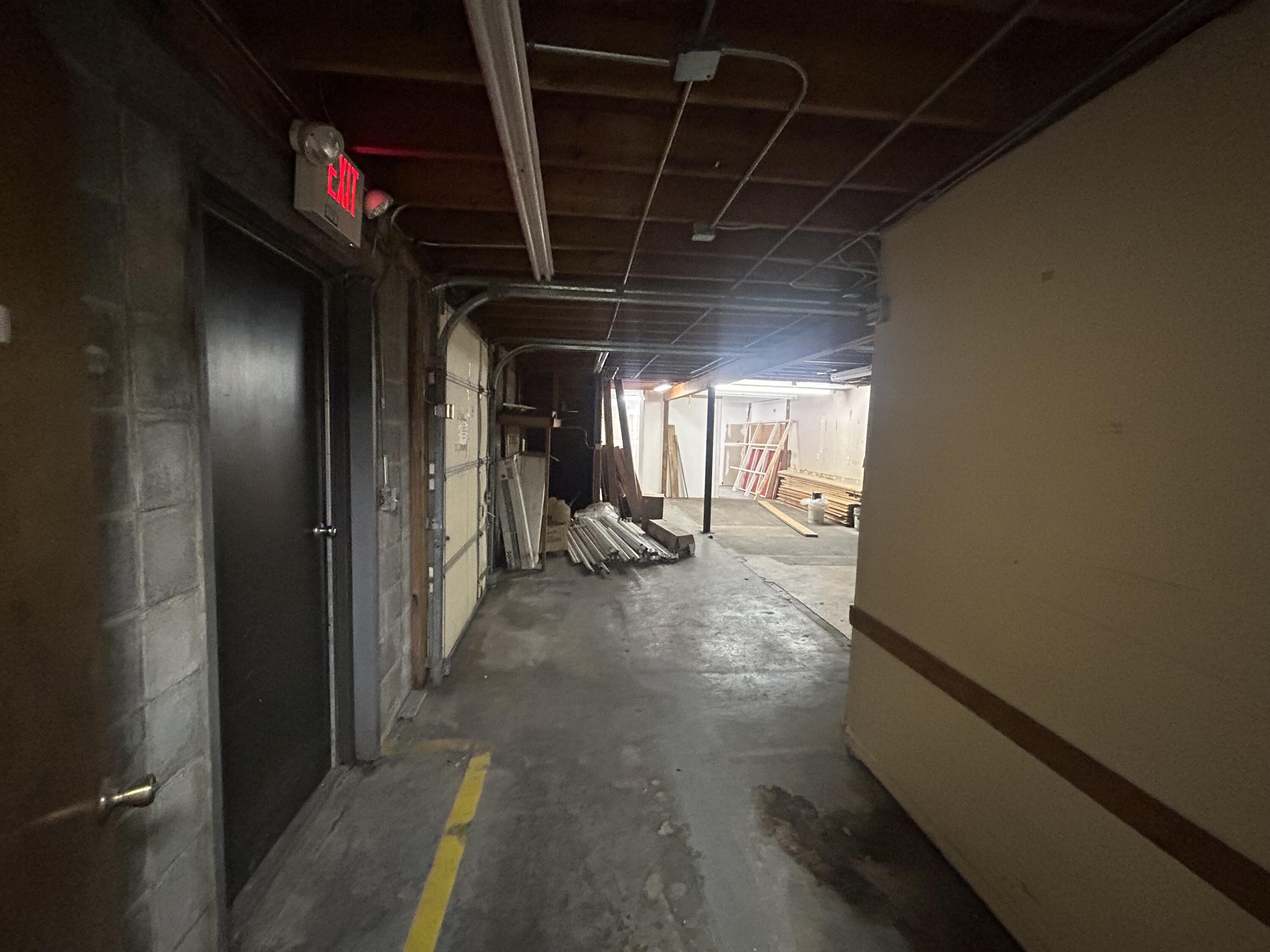 Photo 8 - Commercial Lease for sale – 1877 W Broadway   Bolivar, MO
