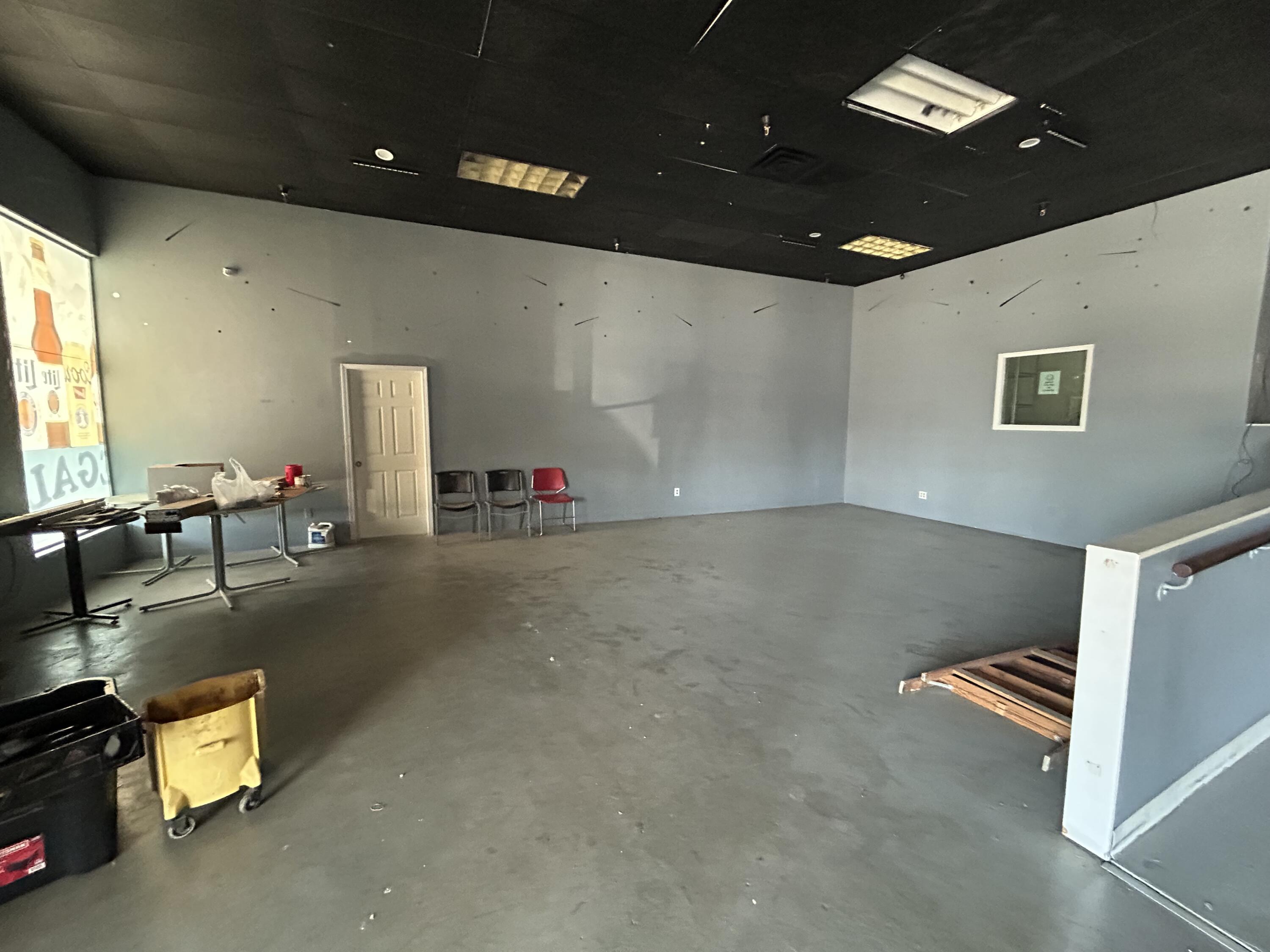 Photo 19 - Commercial Lease for sale – 1827 W Broadway Street  Bolivar, MO