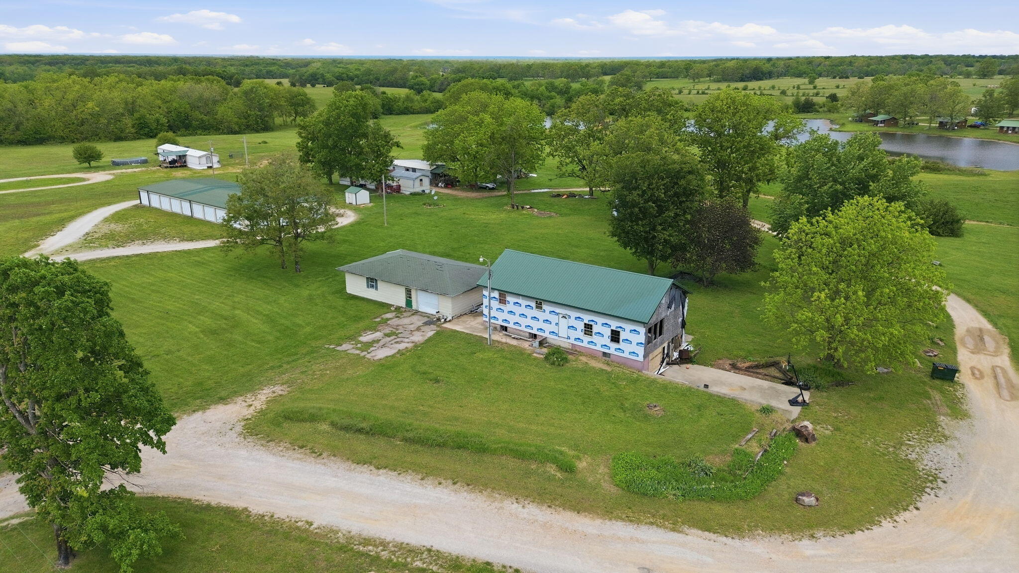 Photo 5 - Commercial Sale for sale – 11901  State Highway 32   Lebanon, MO