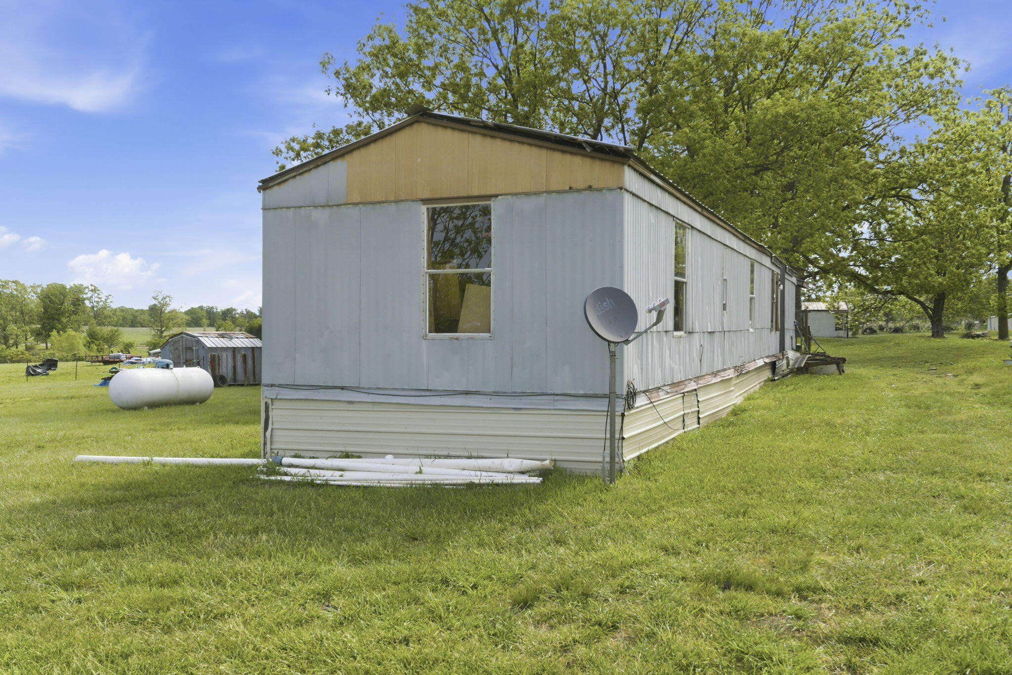 Photo 63 - Commercial Sale for sale – 11901  State Highway 32   Lebanon, MO