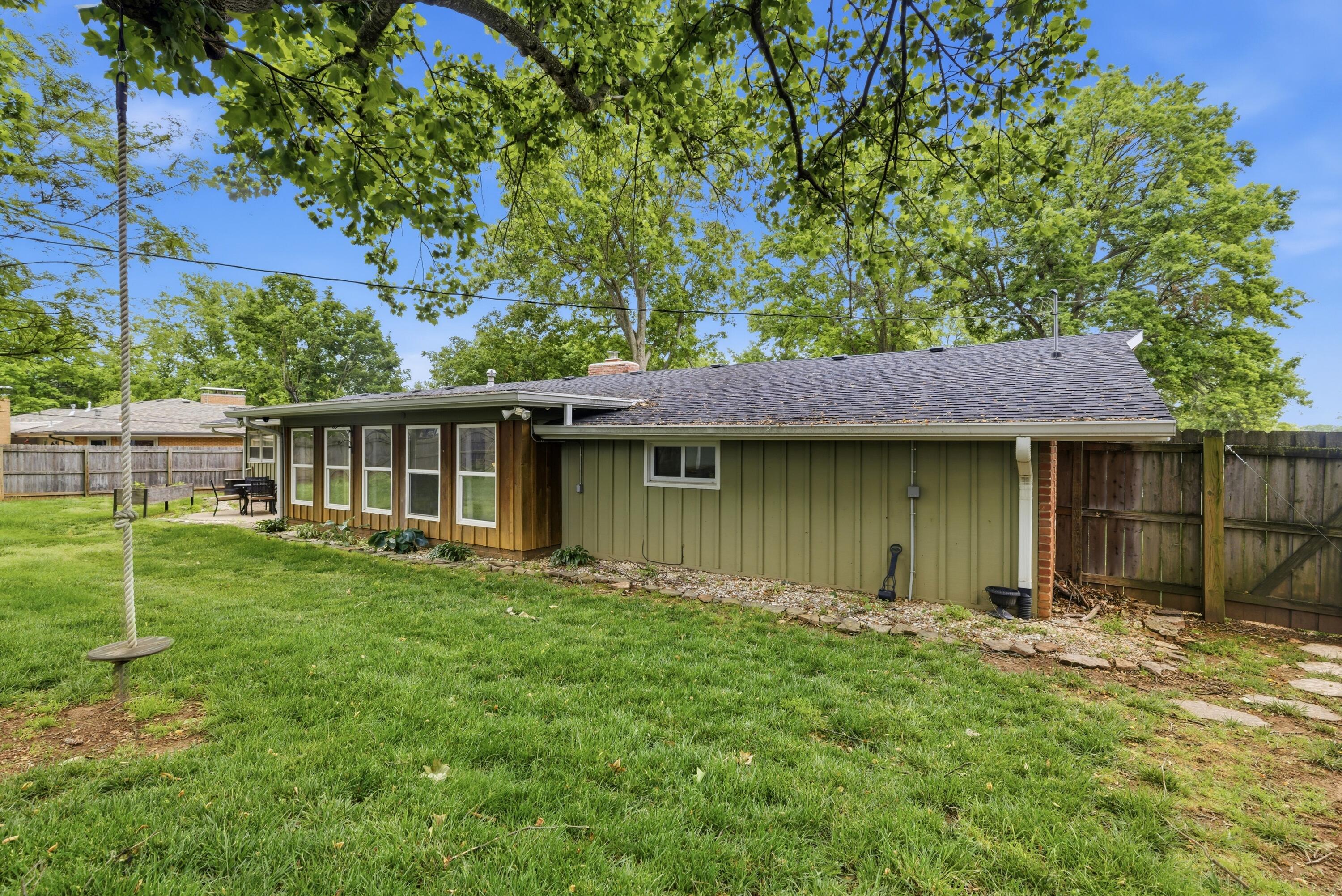 Photo 28 - Residential for sale – 2723 E Glenwood Street  Springfield, MO